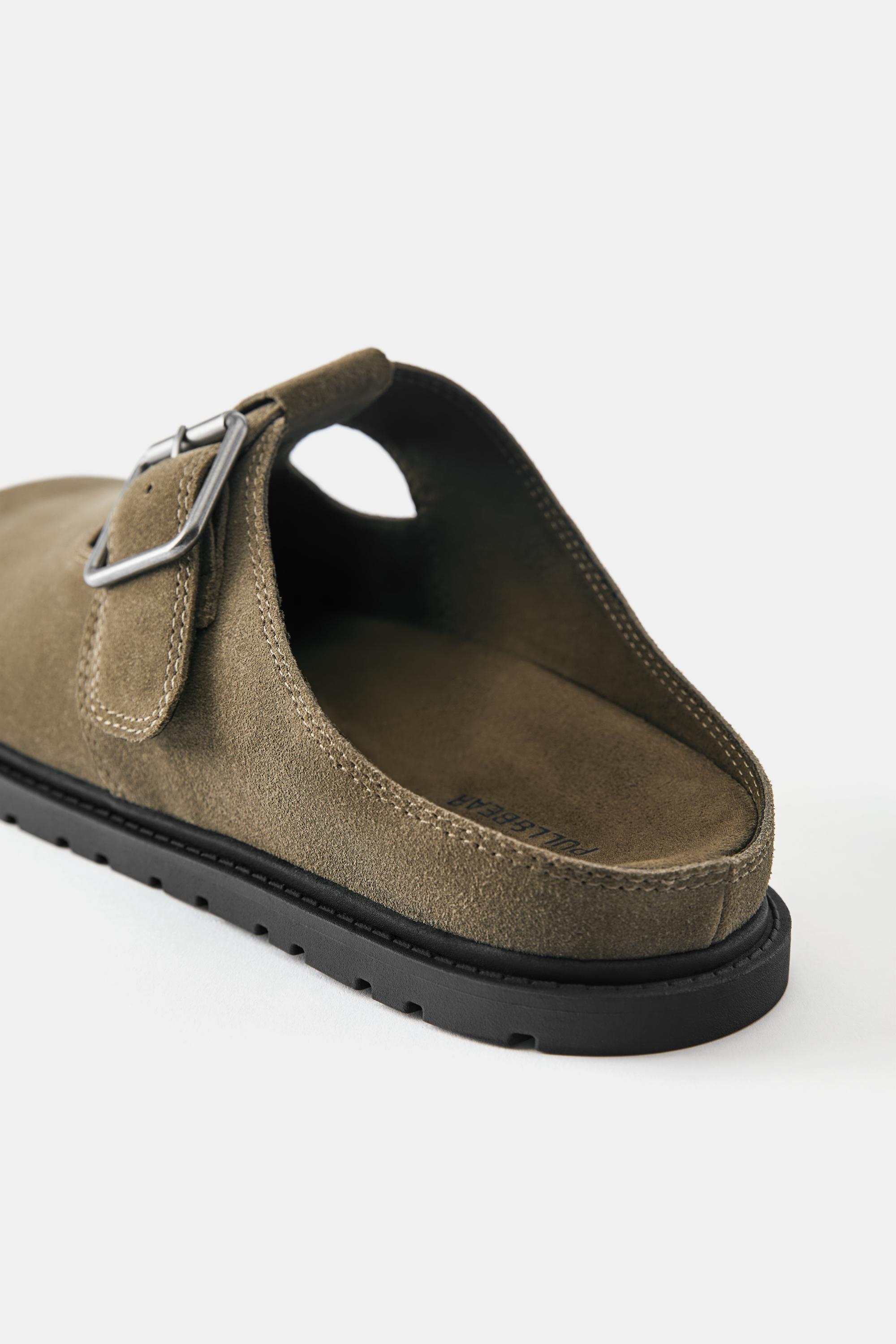 Leather buckle clogs — Khaki