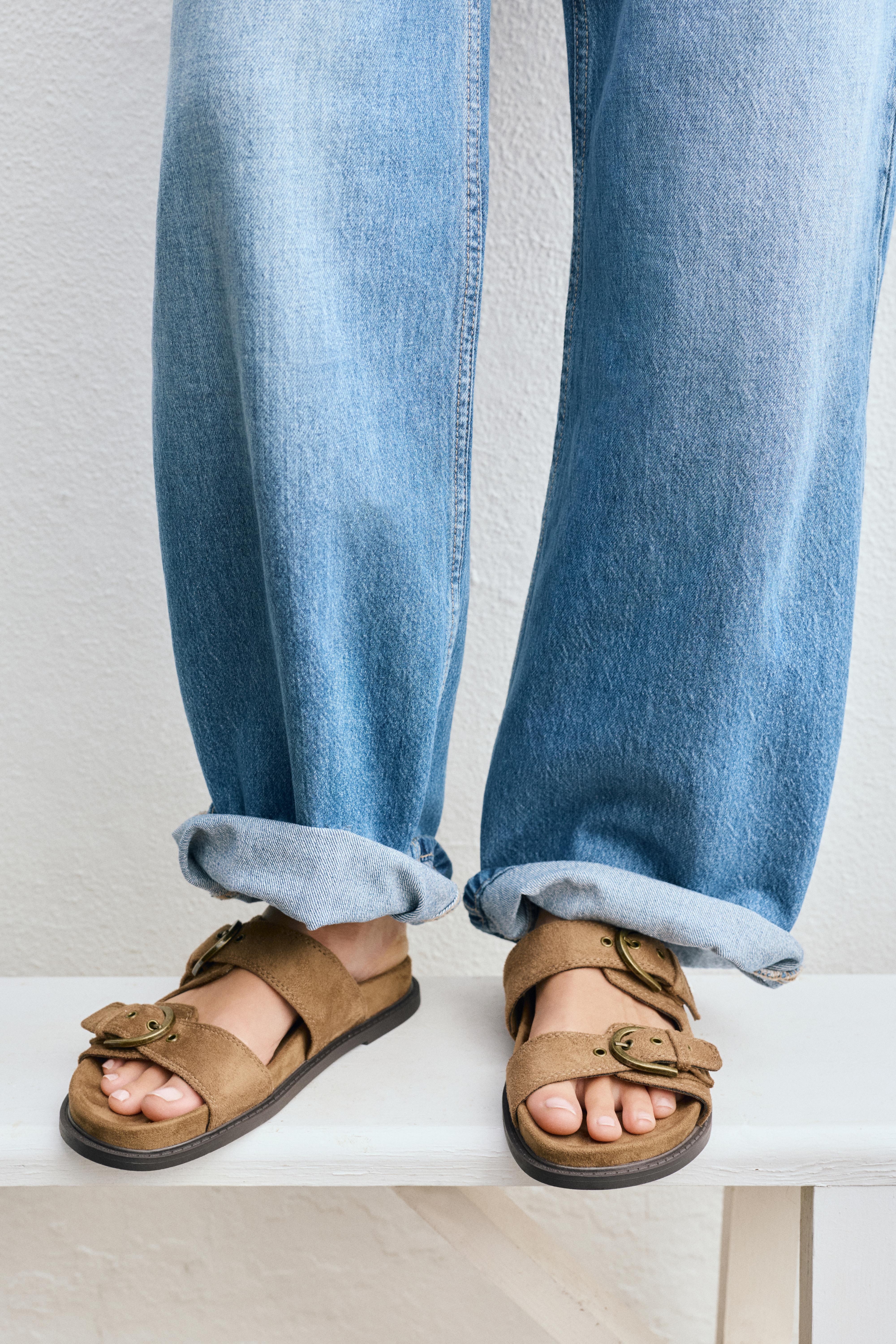 Tokalı sandalet - Görsel 48