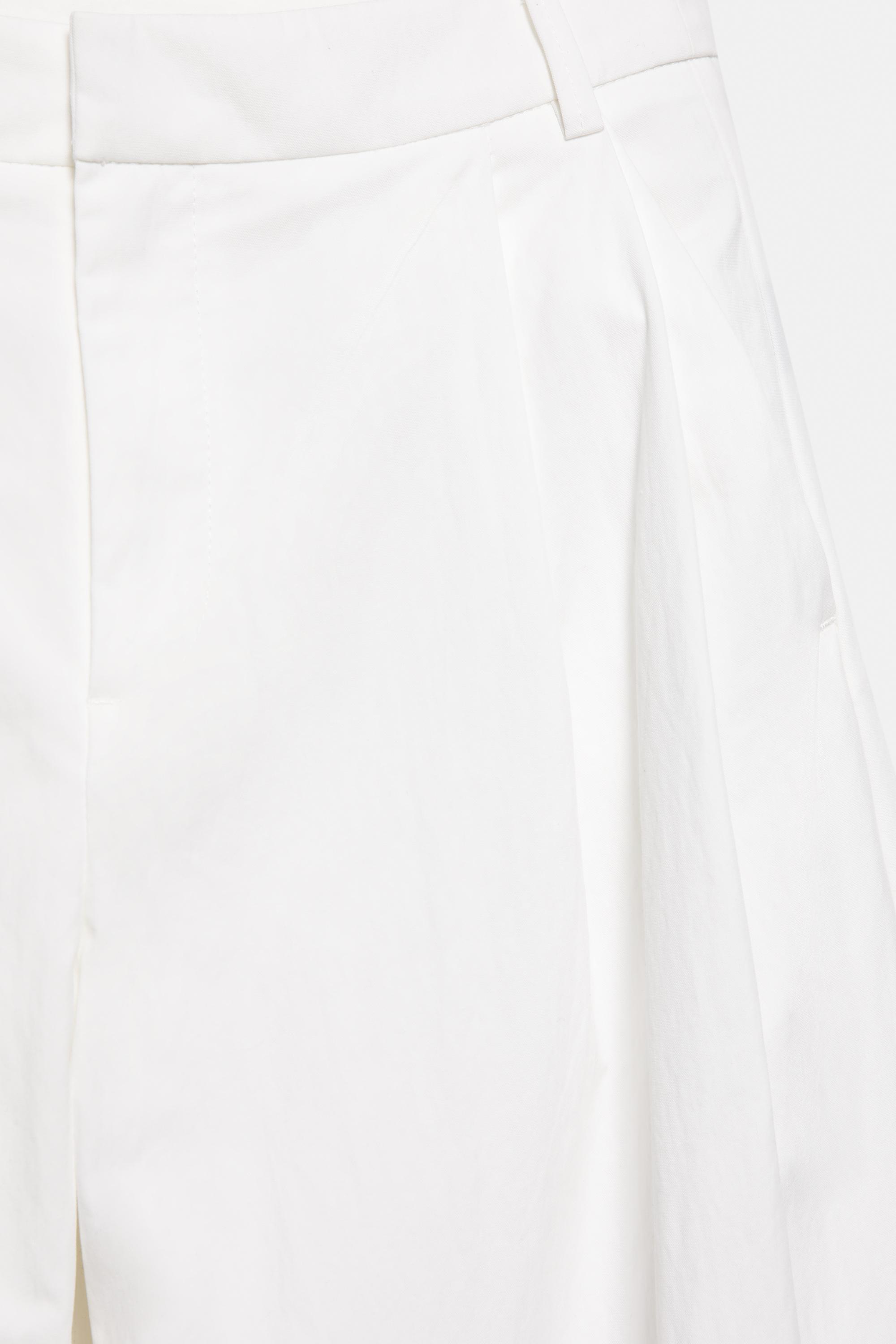 Double-dart white trousers — White