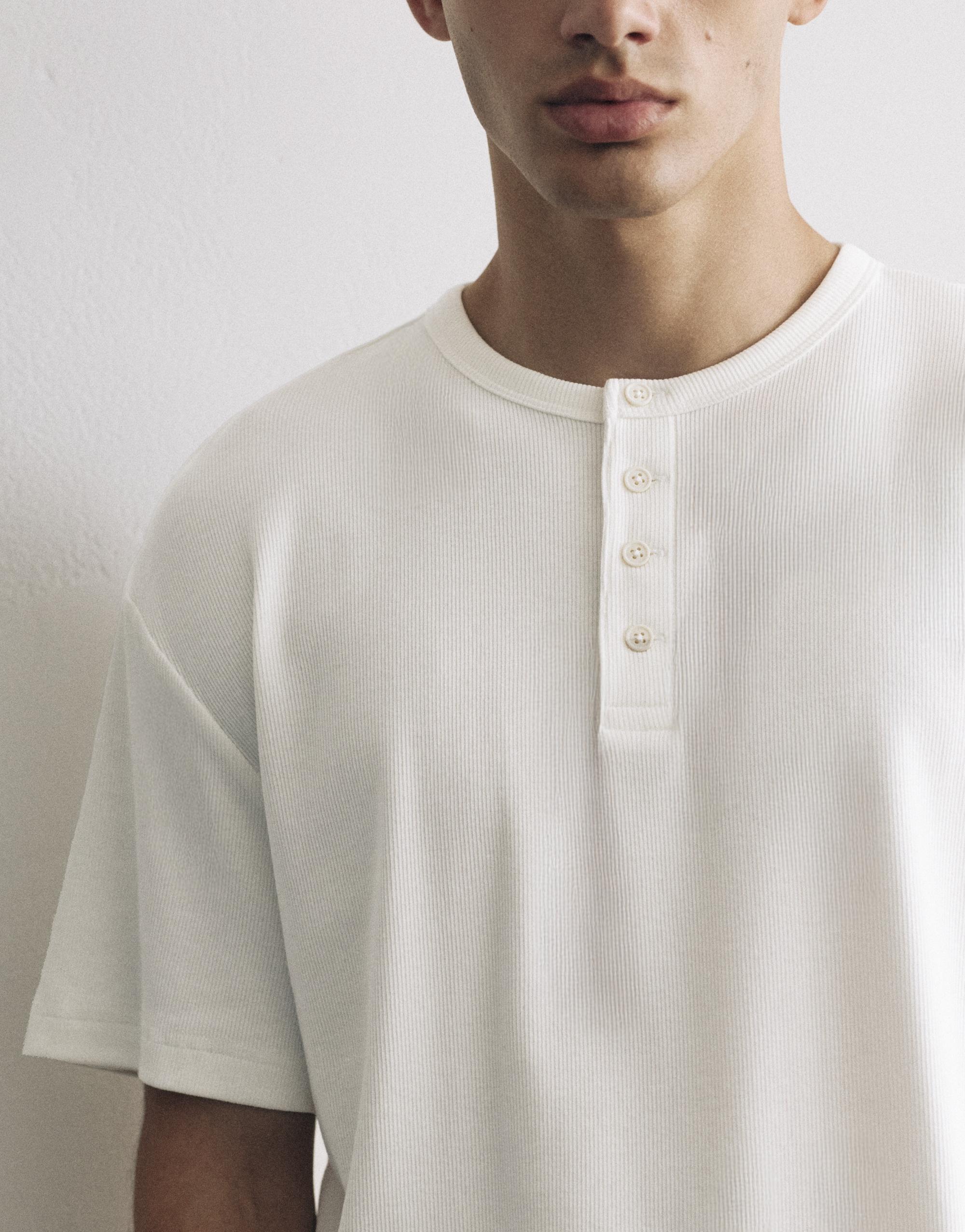 Slim-fit Henley T-shirt — White