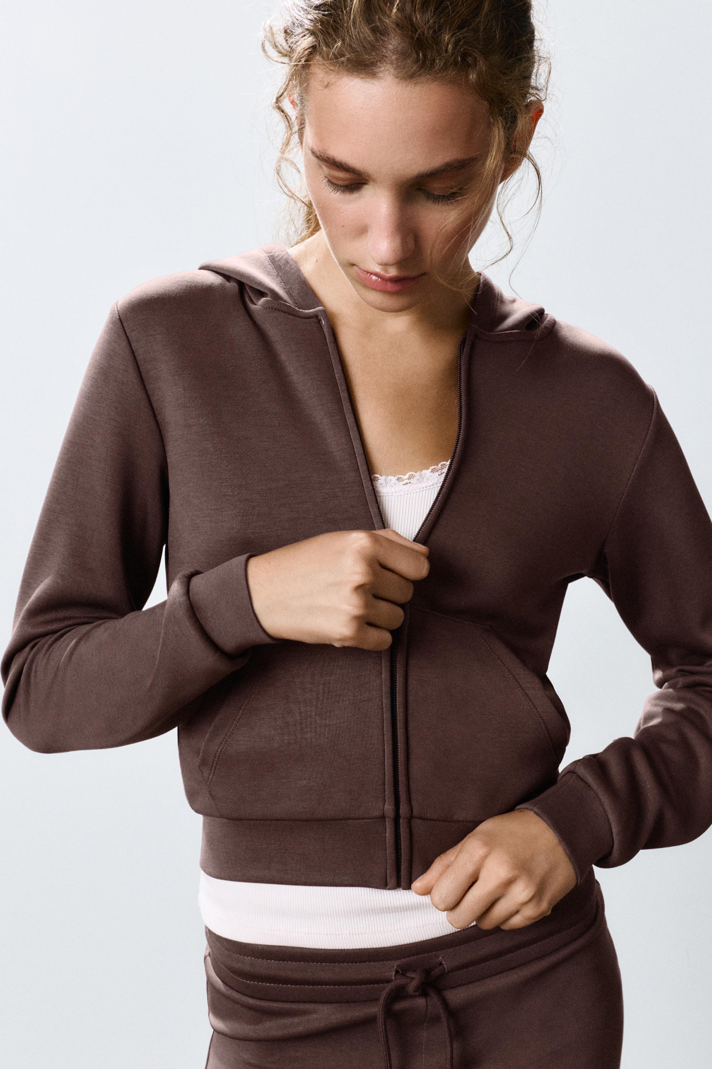 Zip-up hooded sweatshirt — Brown