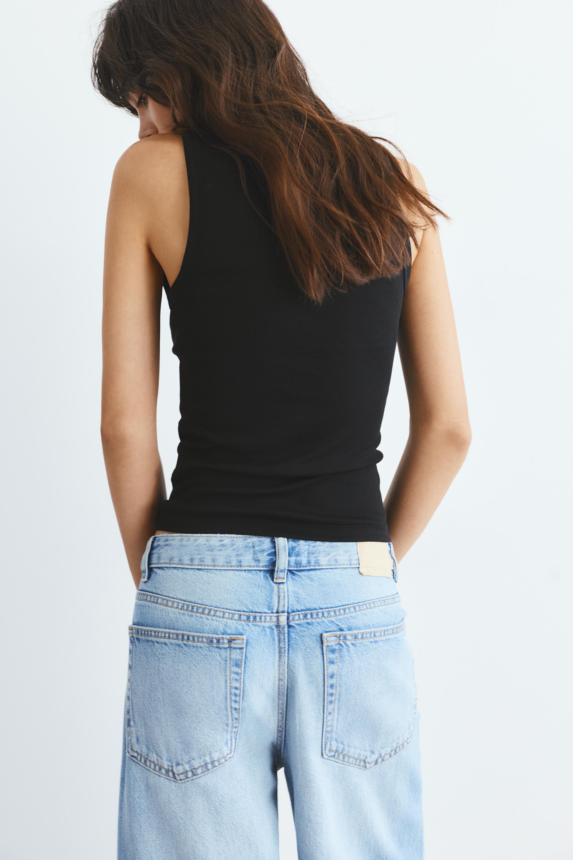 Round neck tank top — Black