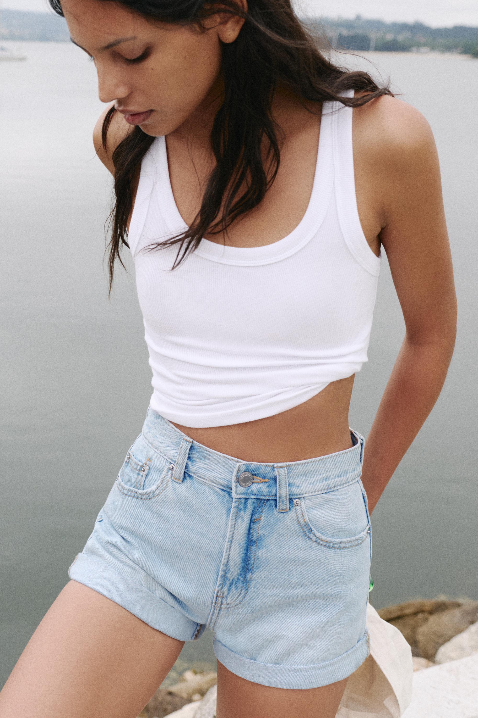 Denim mom fit shorts with turn-up hems — Pale blue