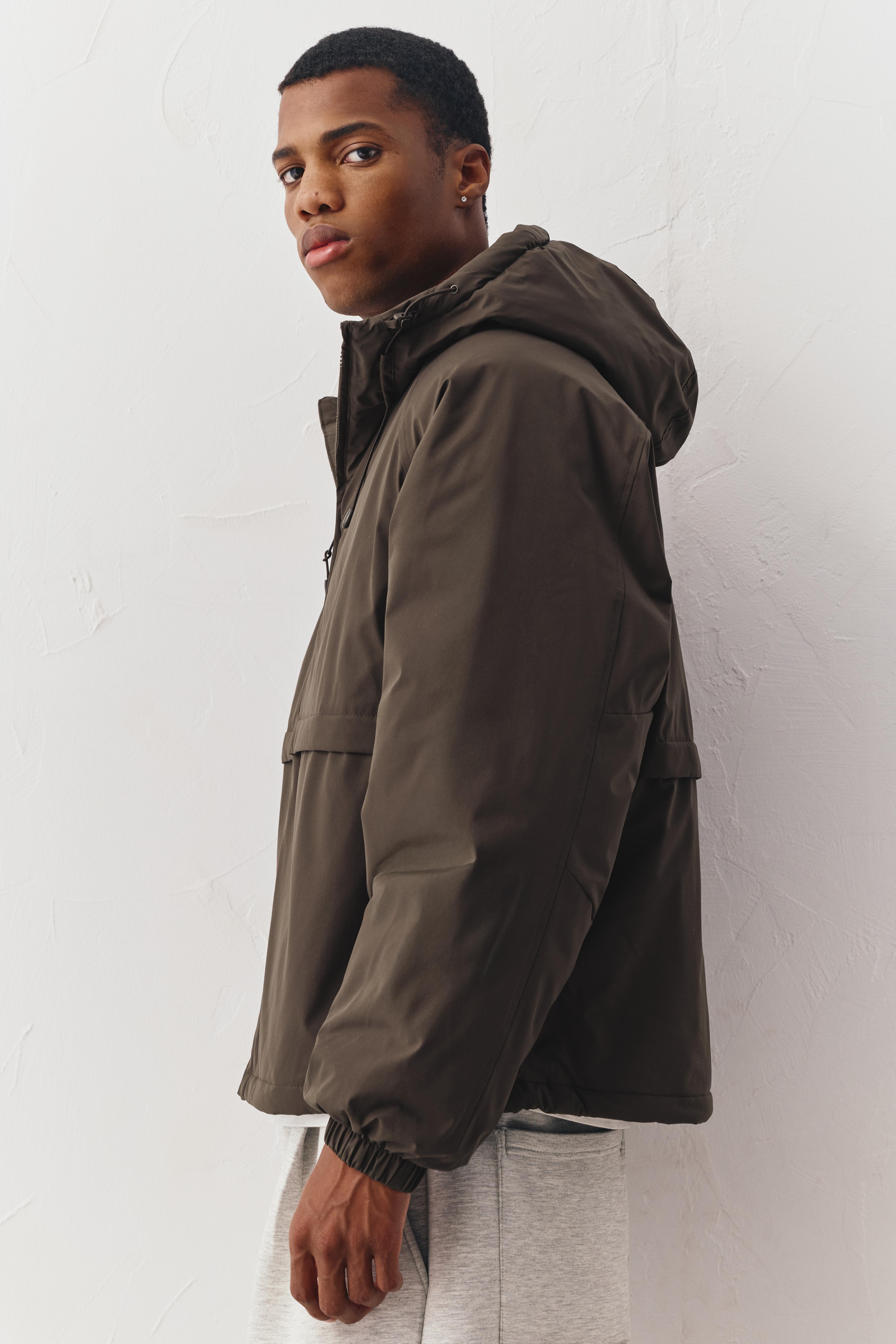 Dik yaka şişme mont - Görsel 8