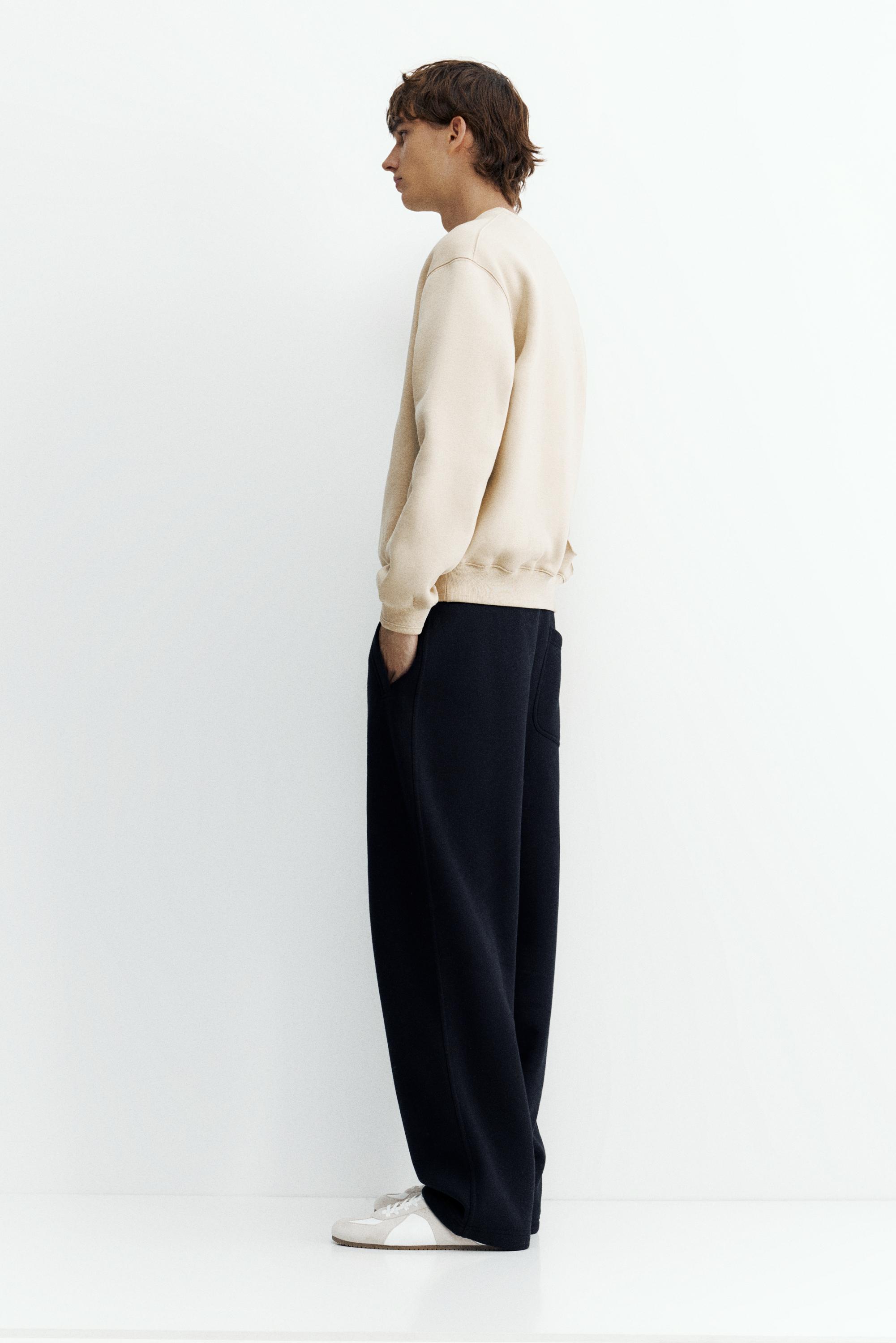 Relaxed fit round neck sweatshirt — Sand