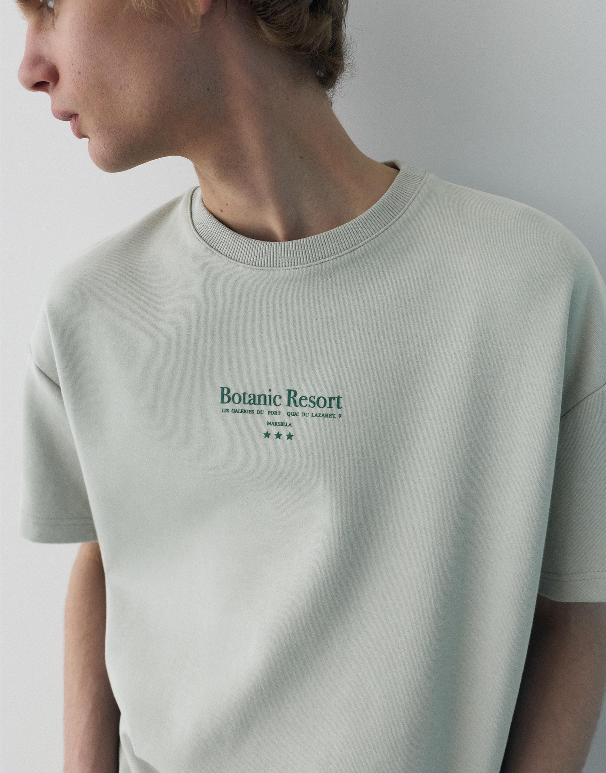 Kısa kollu grafik baskılı sweatshirt - Görsel 6