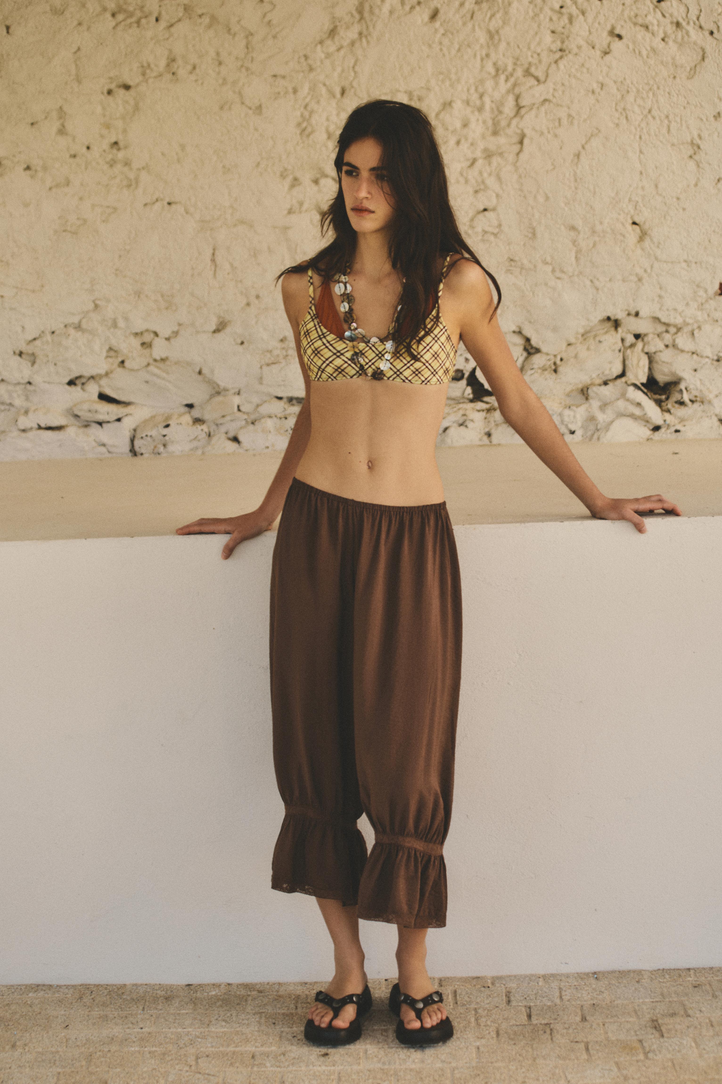 Brown bloomer trousers — Brown