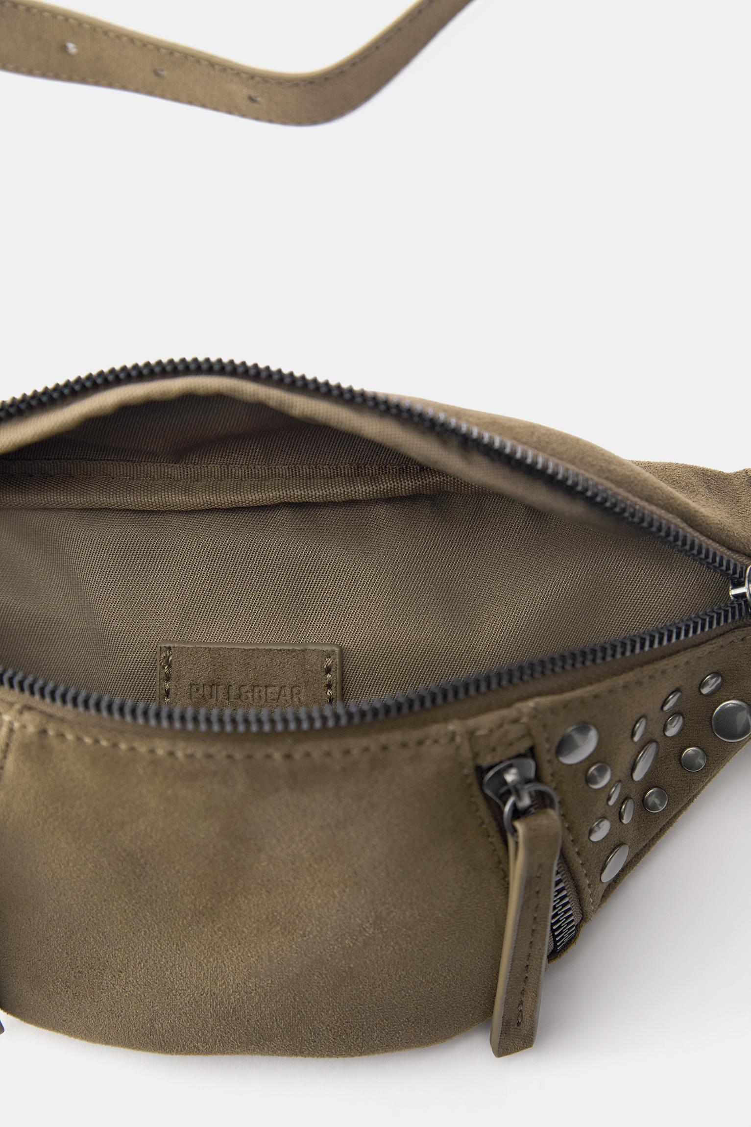 Studded belt bag — Beige