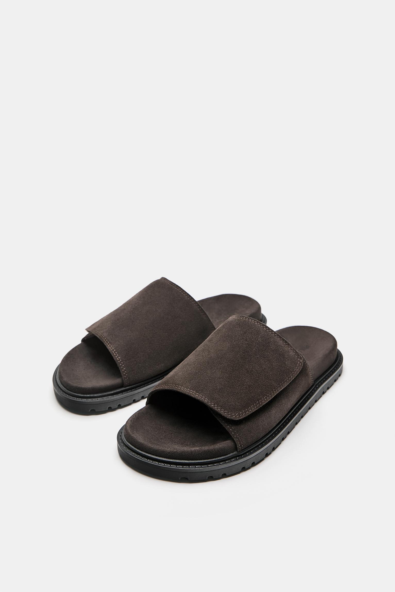 Flat leather sandals — Brown