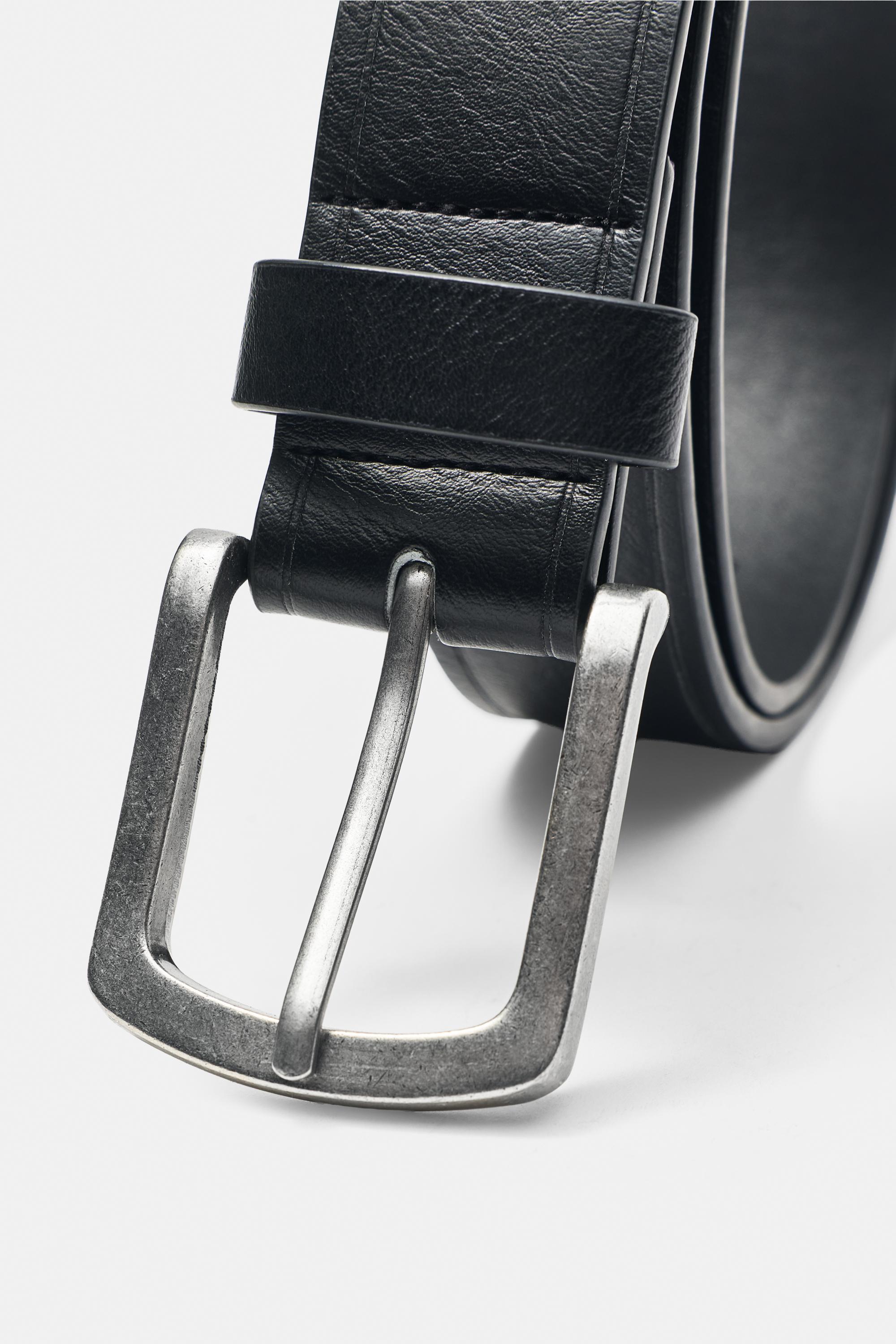 Leather effect belt — Black