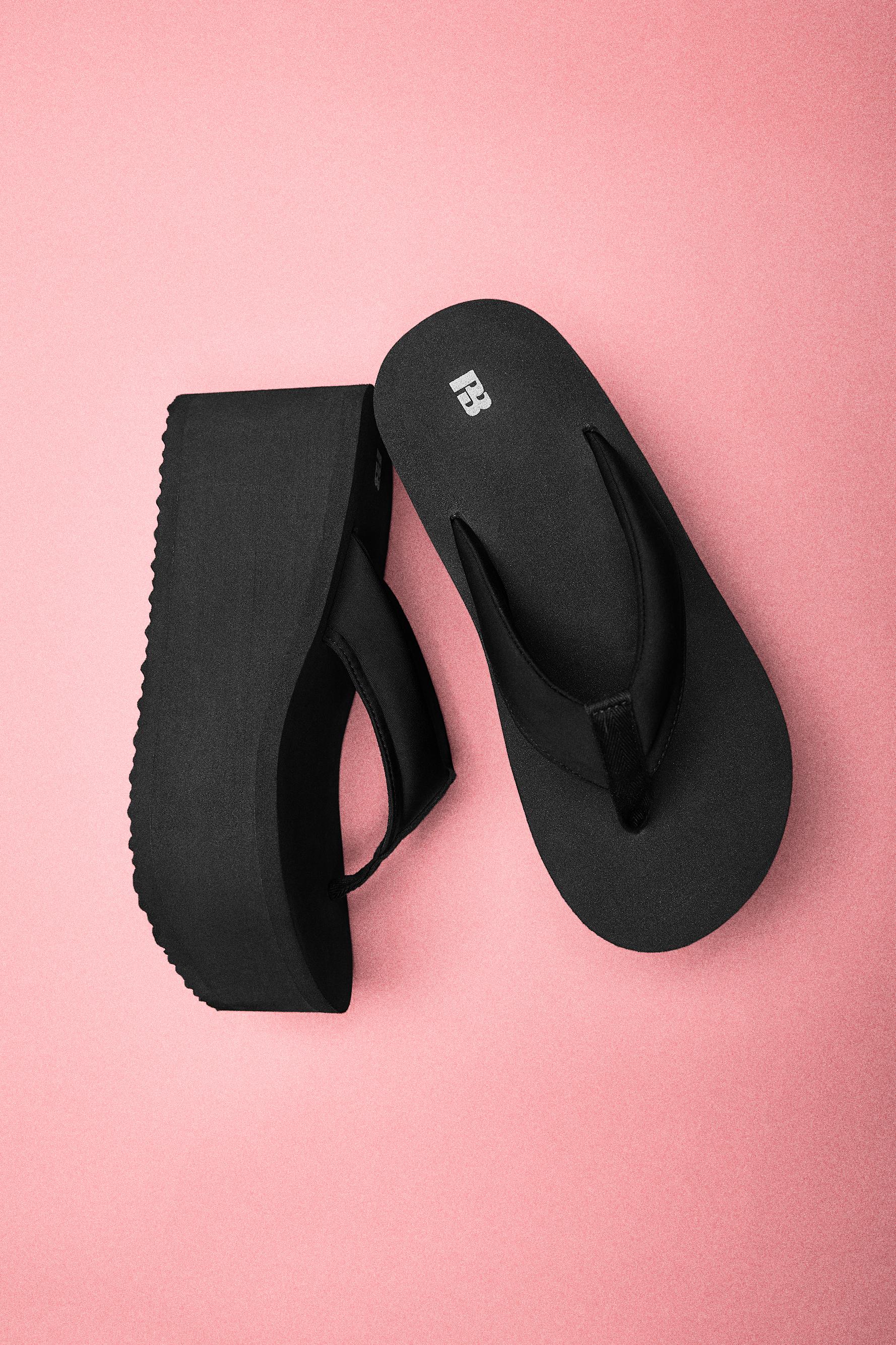 Platform wedge sandals — Black