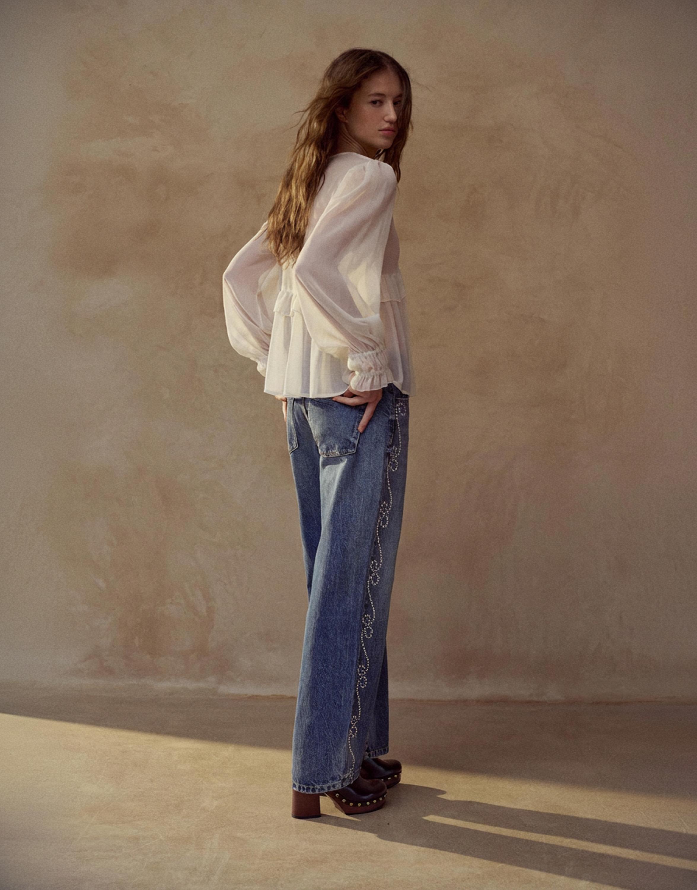 Sheer blouse with ruffle — Ice