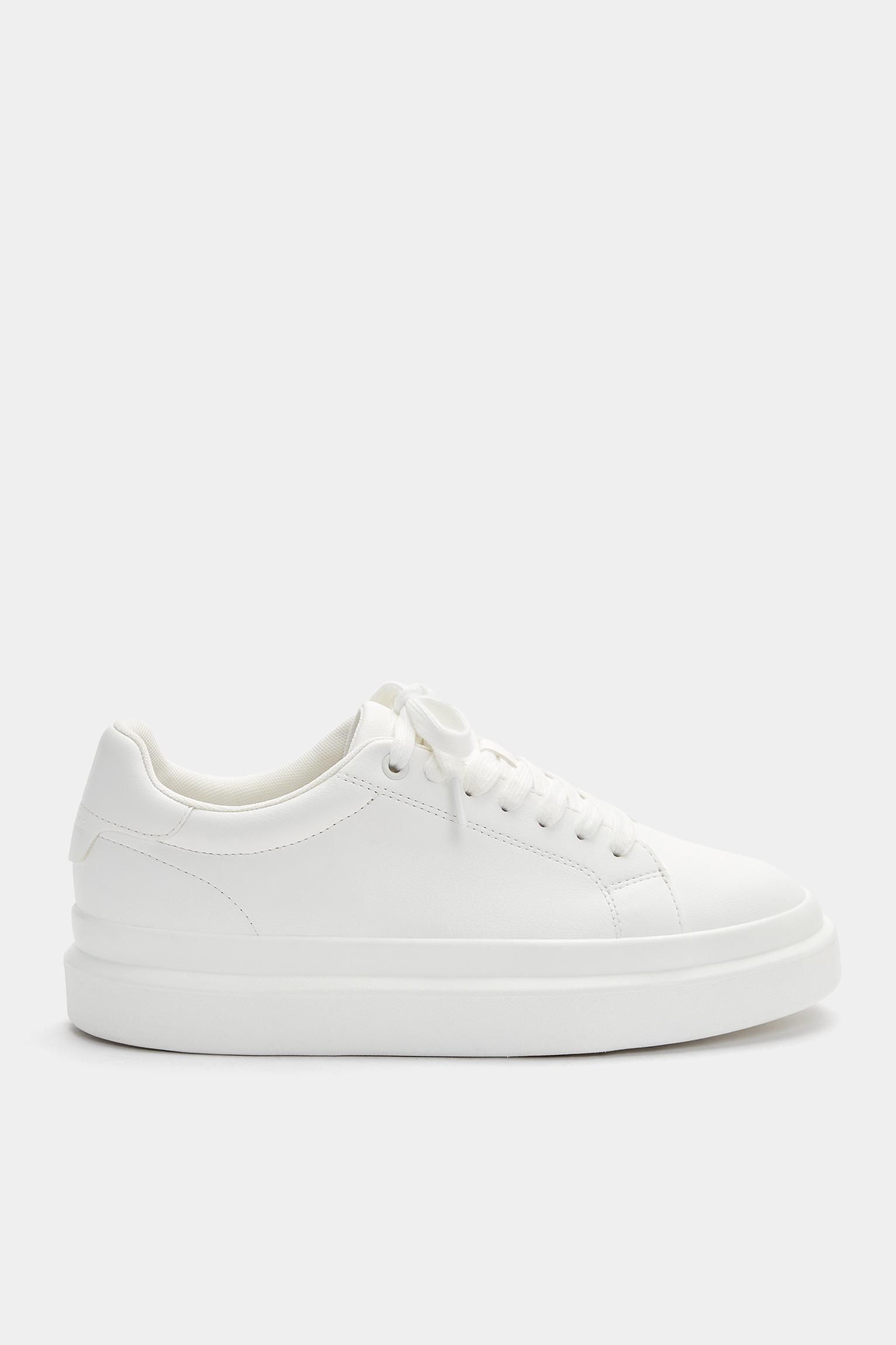 Chunky sole sneakers pull bear