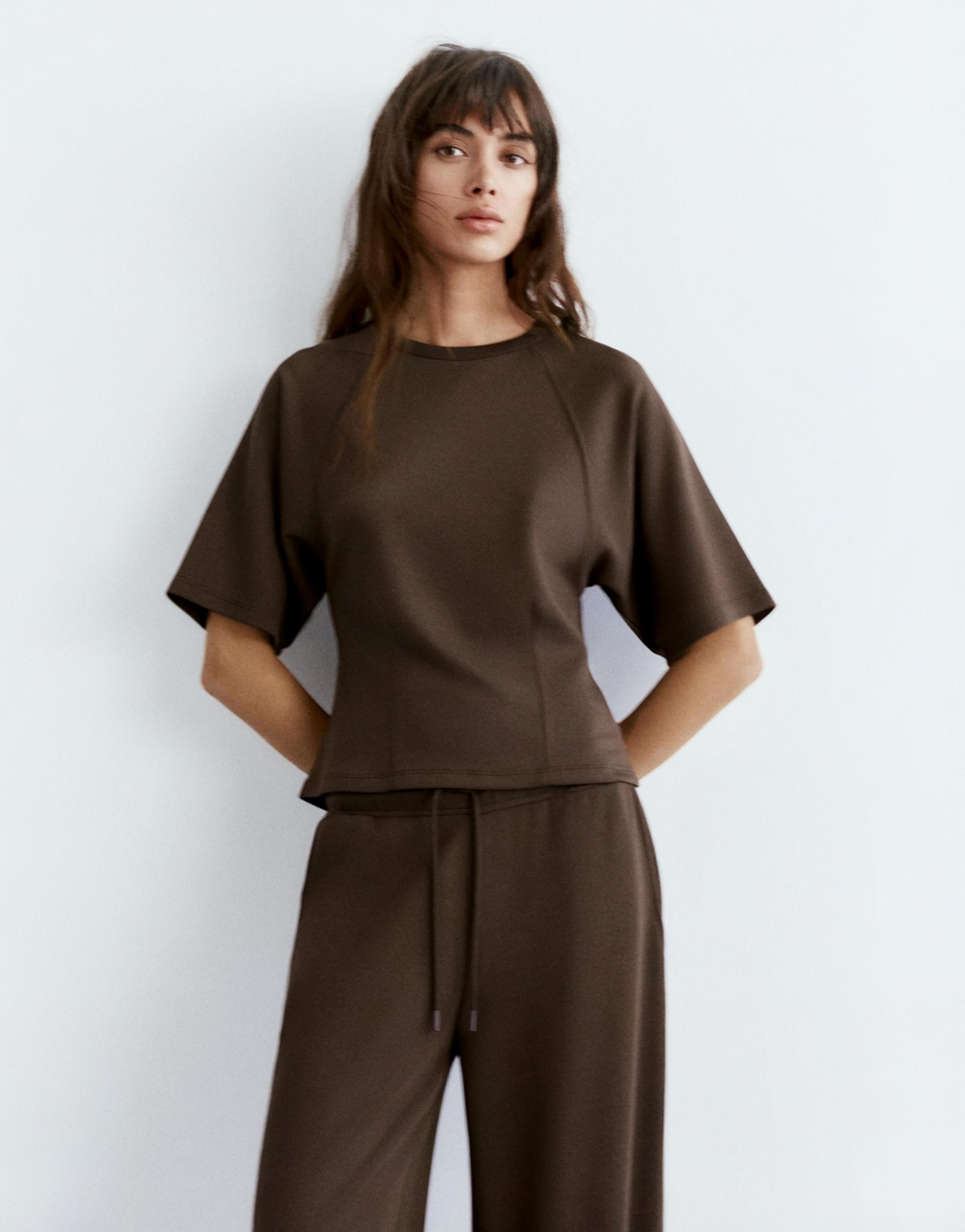 Soft touch short sleeve sweatshirt — Brown