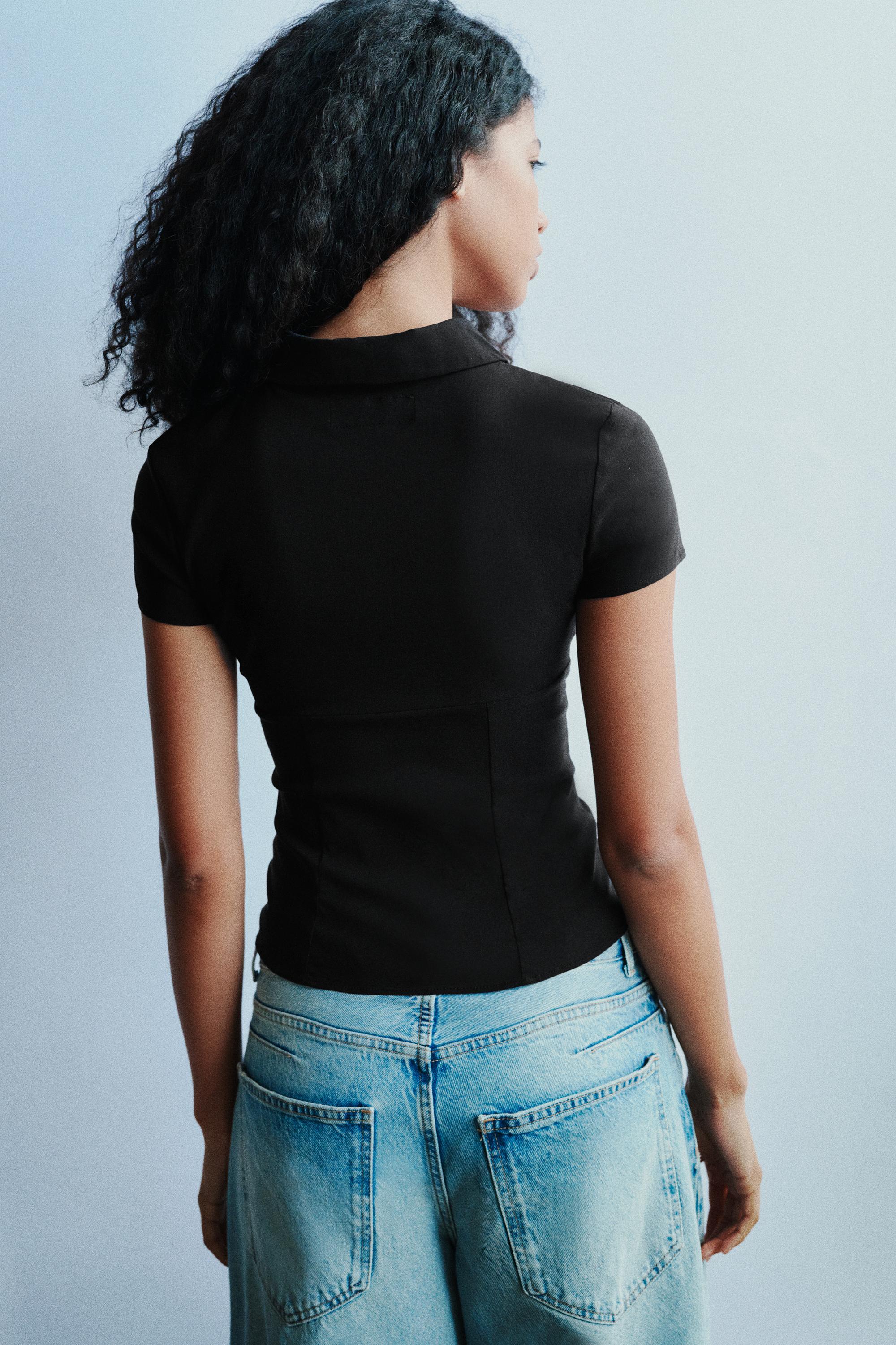 Short sleeve cut-out top — Black
