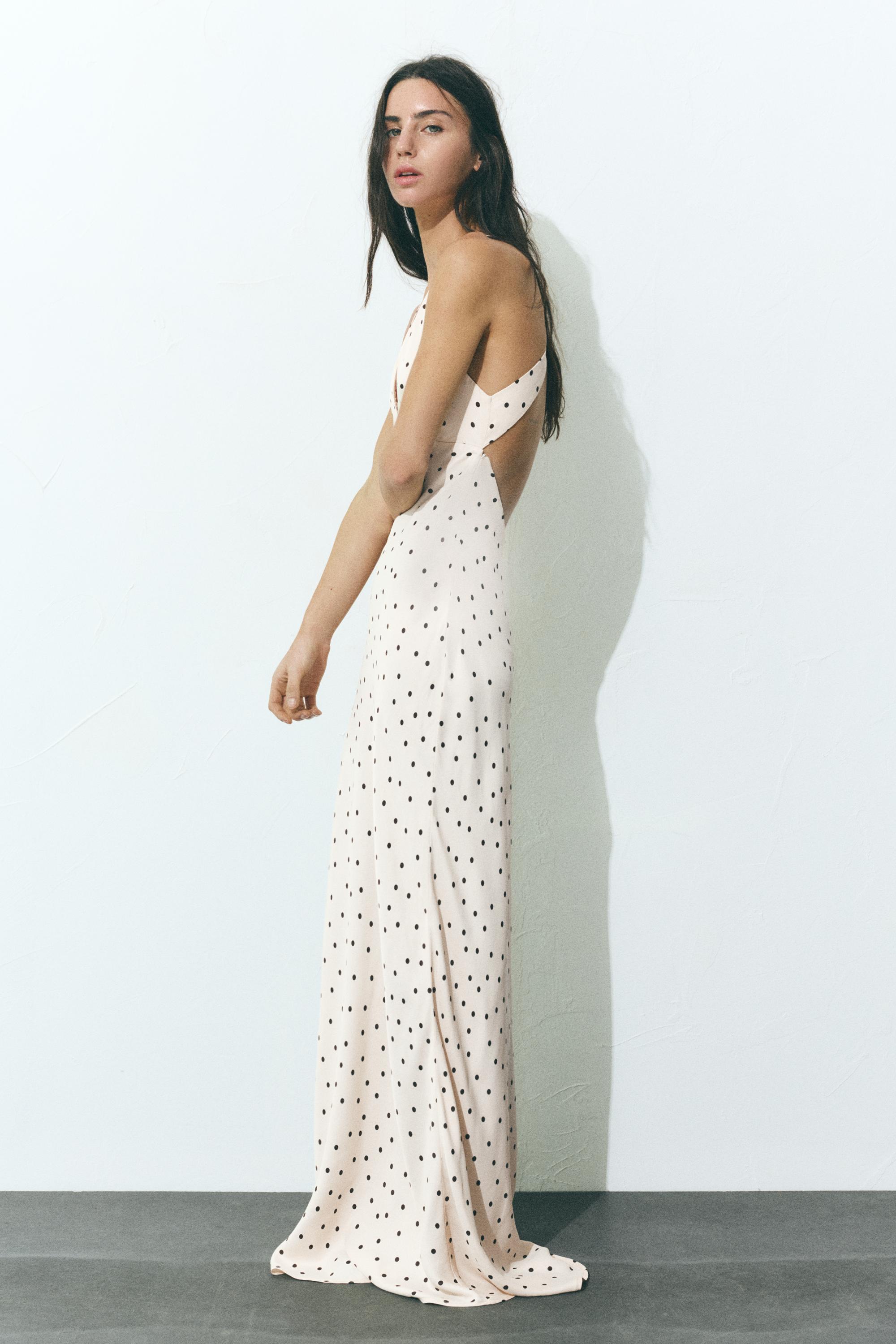 Saten puantiyeli askılı sırt dekolteli elbise - Görsel 14