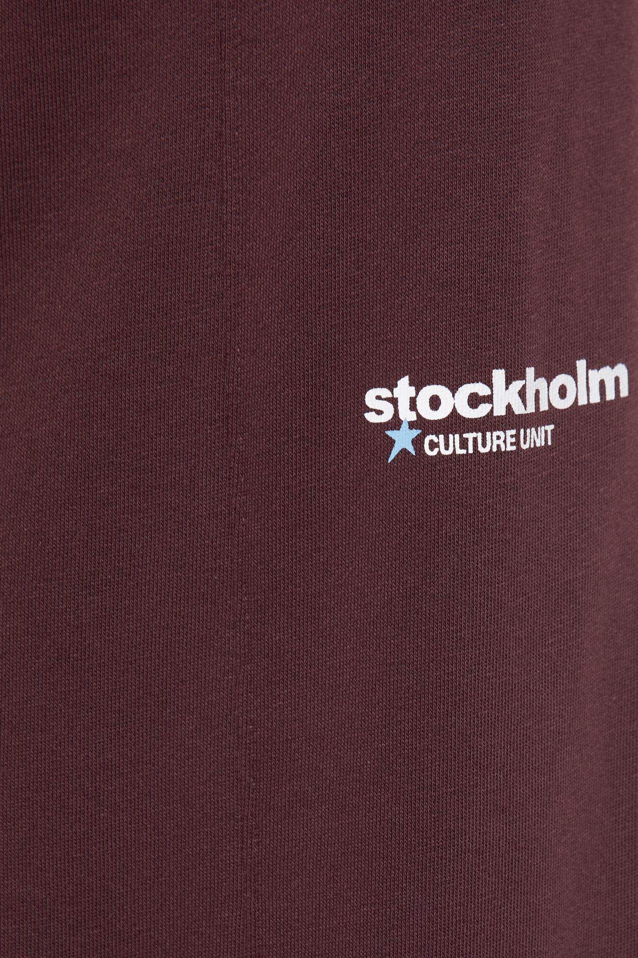 Graphic joggers — Maroon