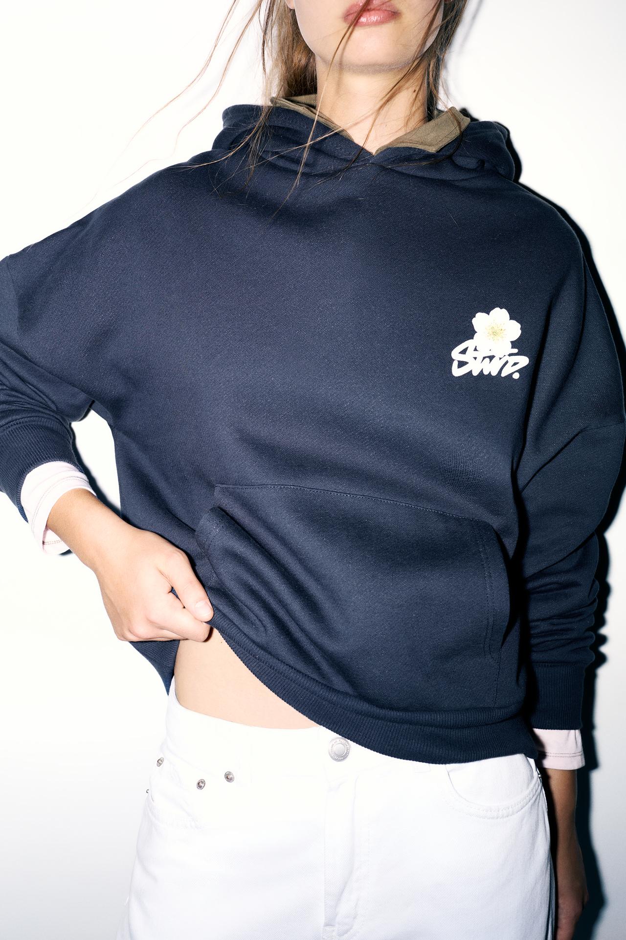 Daisy graphic hoodie — Navy