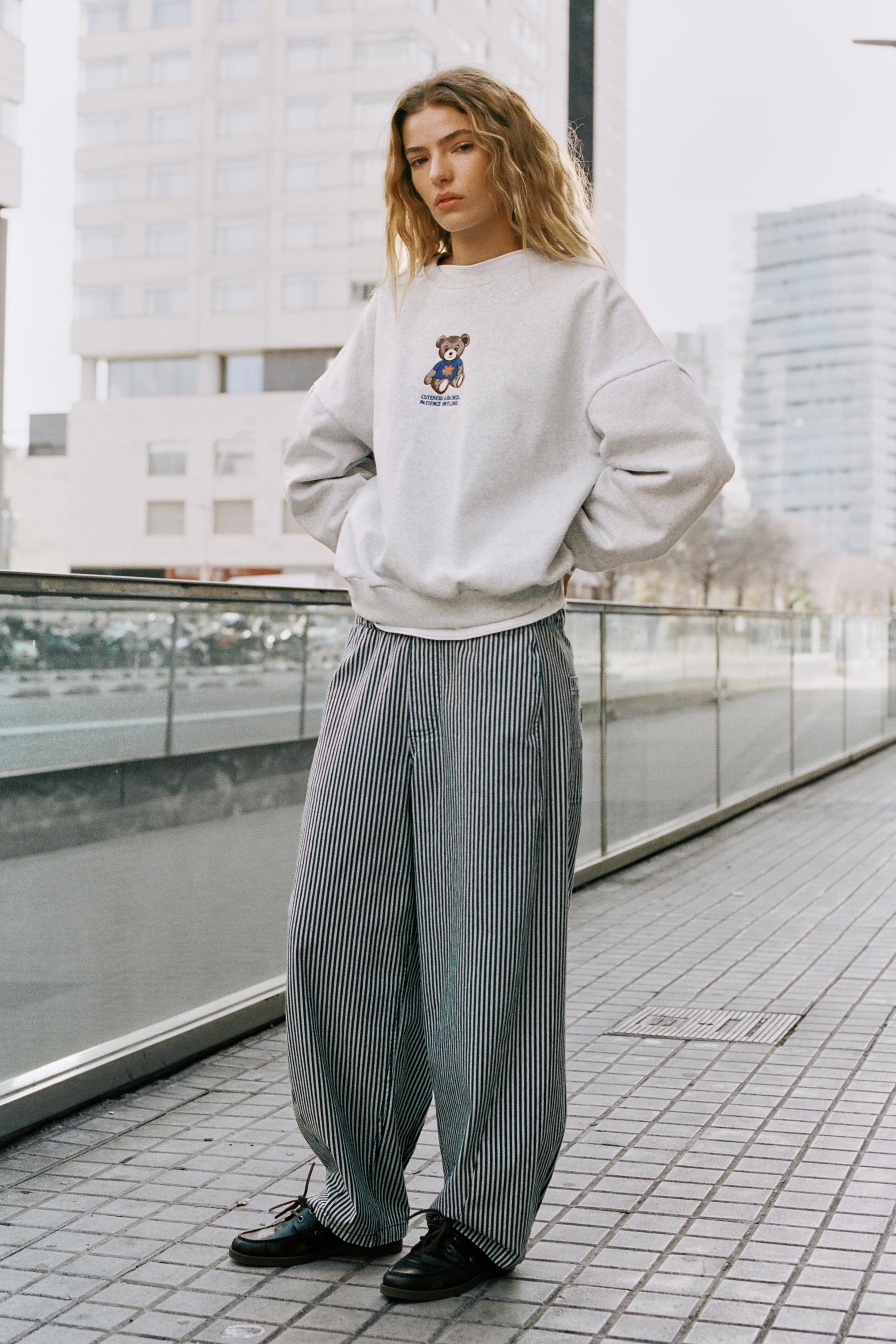 Striped barrel trousers — Navy