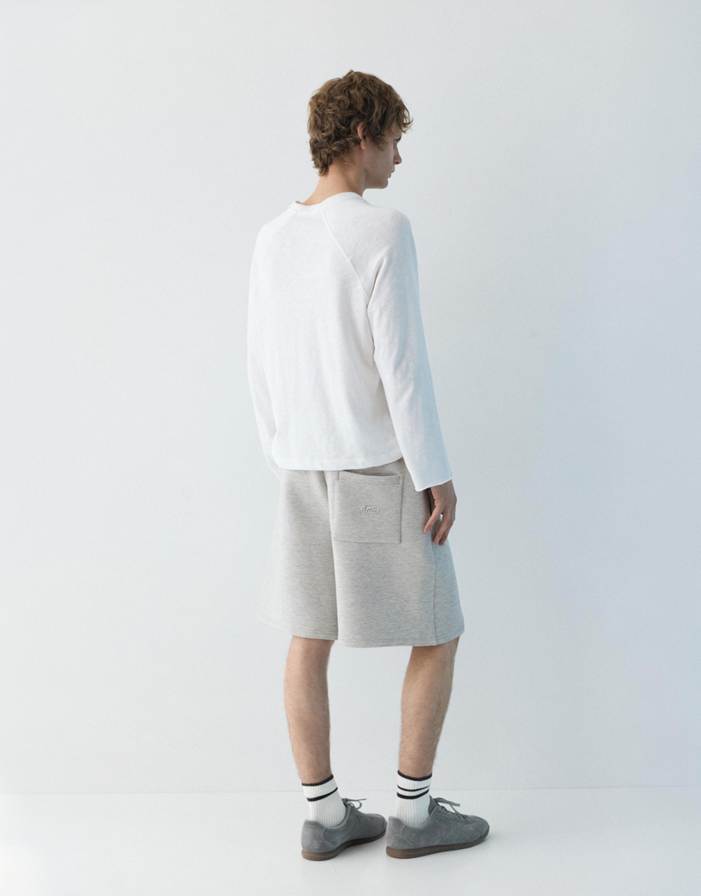 Neopren görünümlü jogger şort - Görsel 7