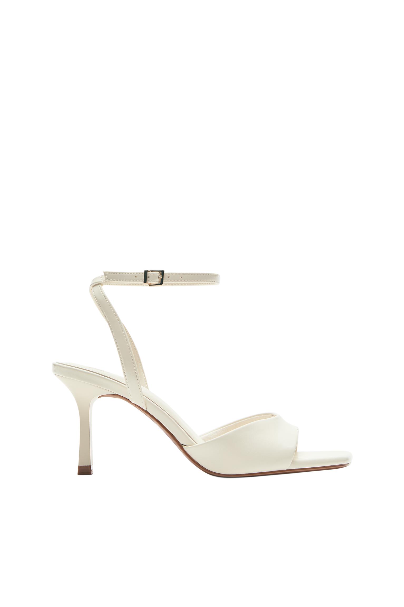 Topuklu sandalet - Görsel 6