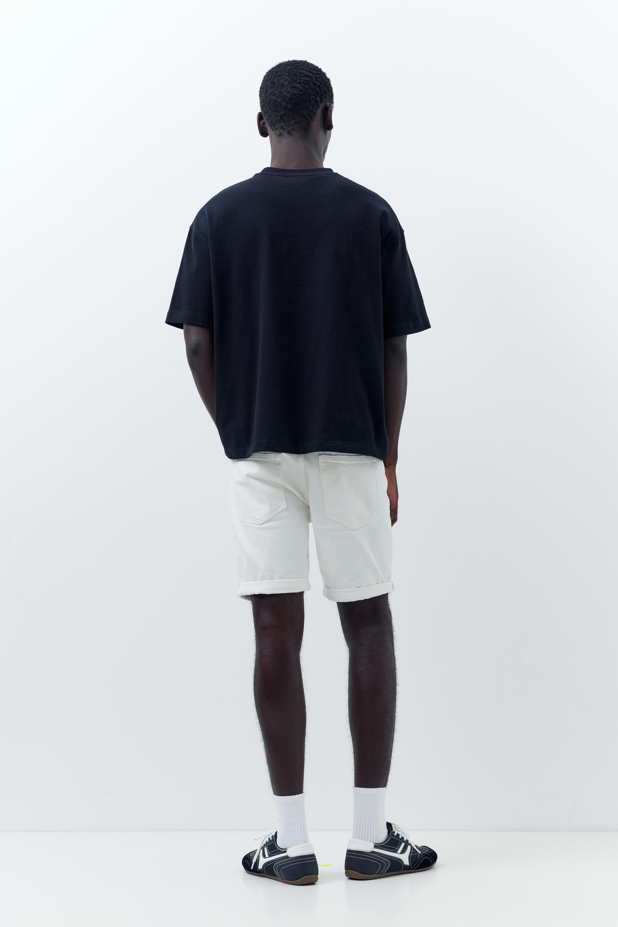 Ripped denim Bermuda shorts — Off white