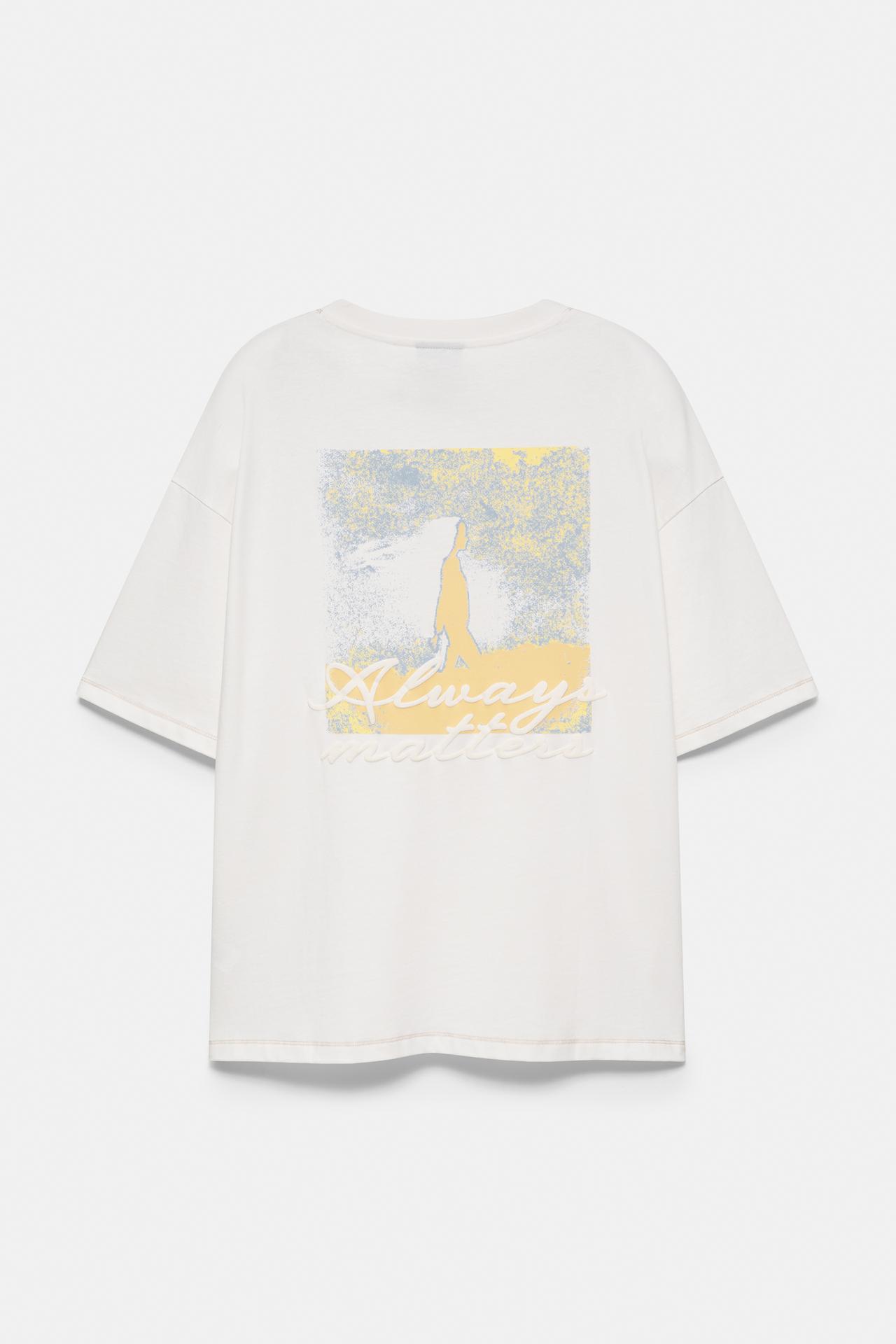 Embroidered graphic T-shirt — Ecru