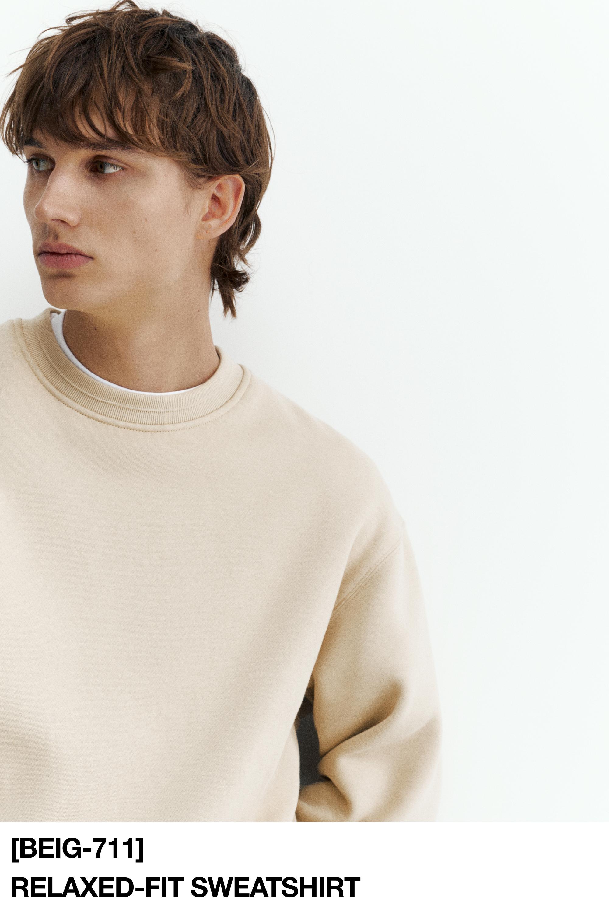 Relaxed fit round neck sweatshirt — Sand