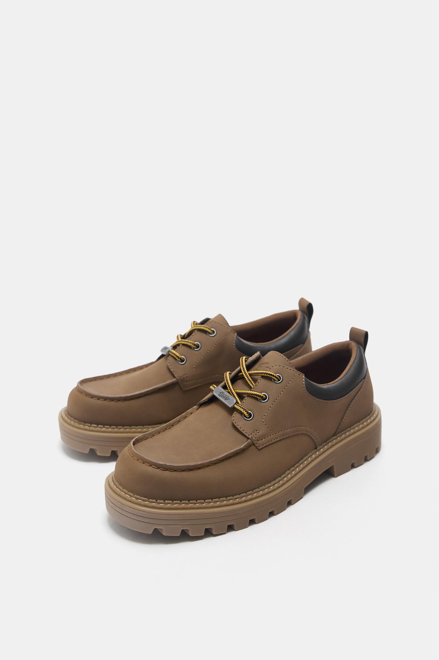 STWD boat shoes — Brown