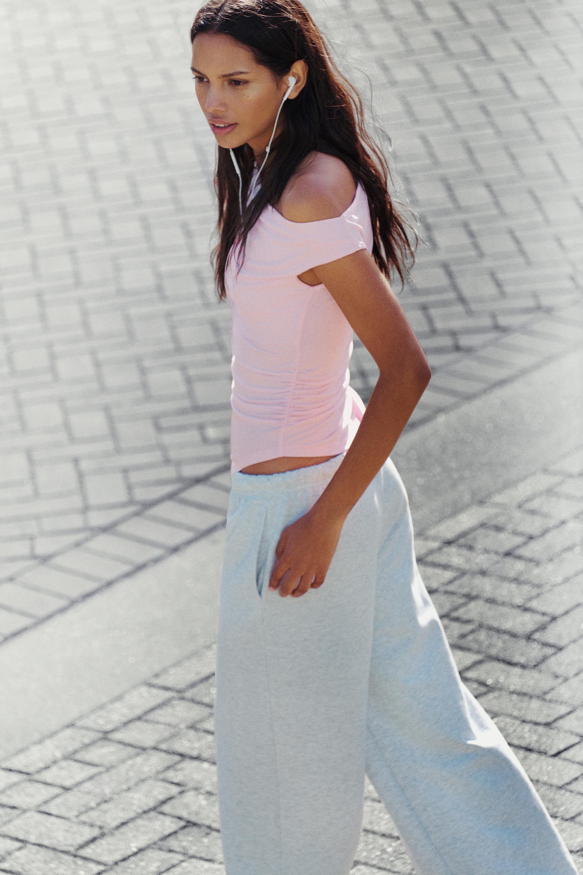 Asymmetric top — Pink
