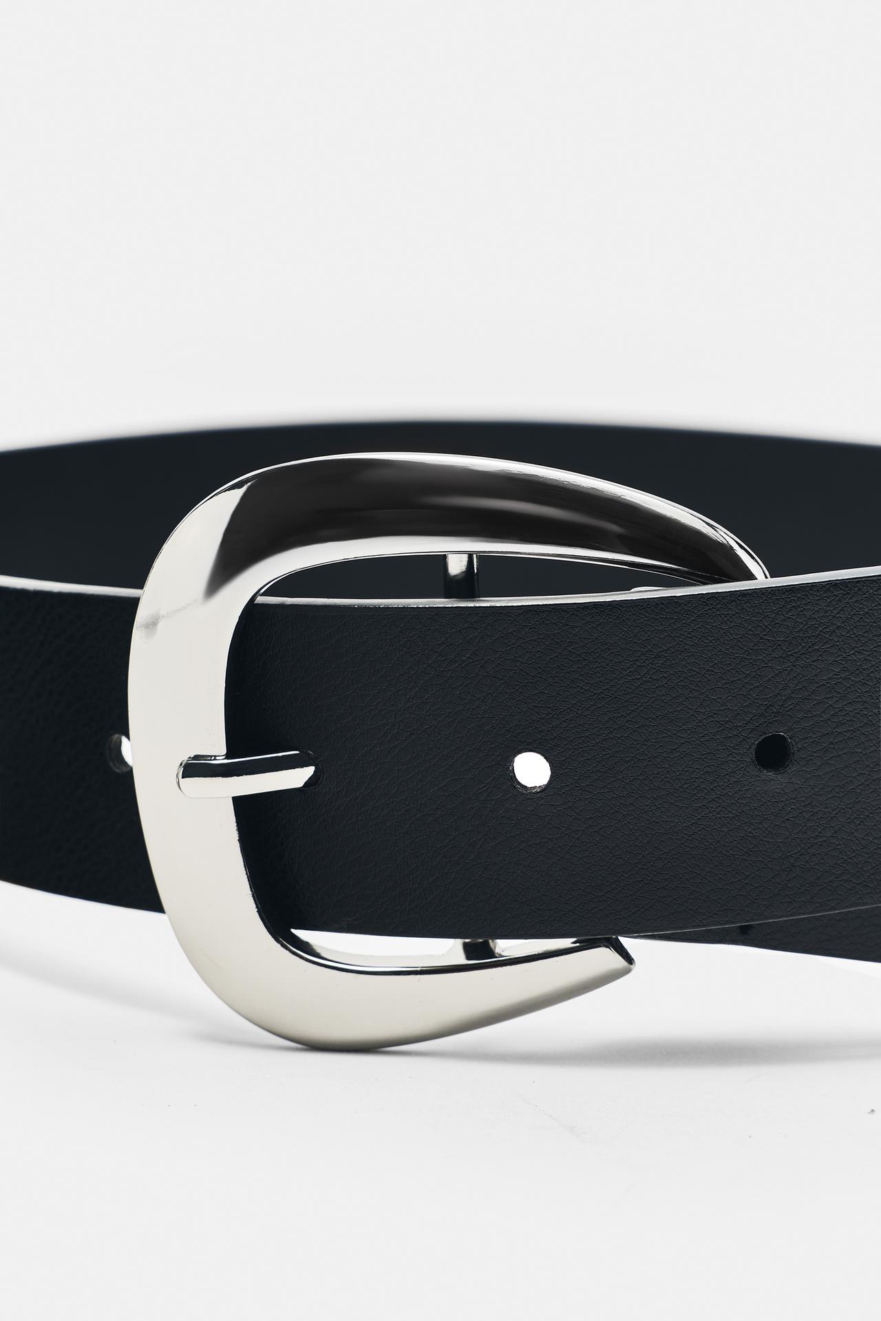 Metallic buckle belt — Black