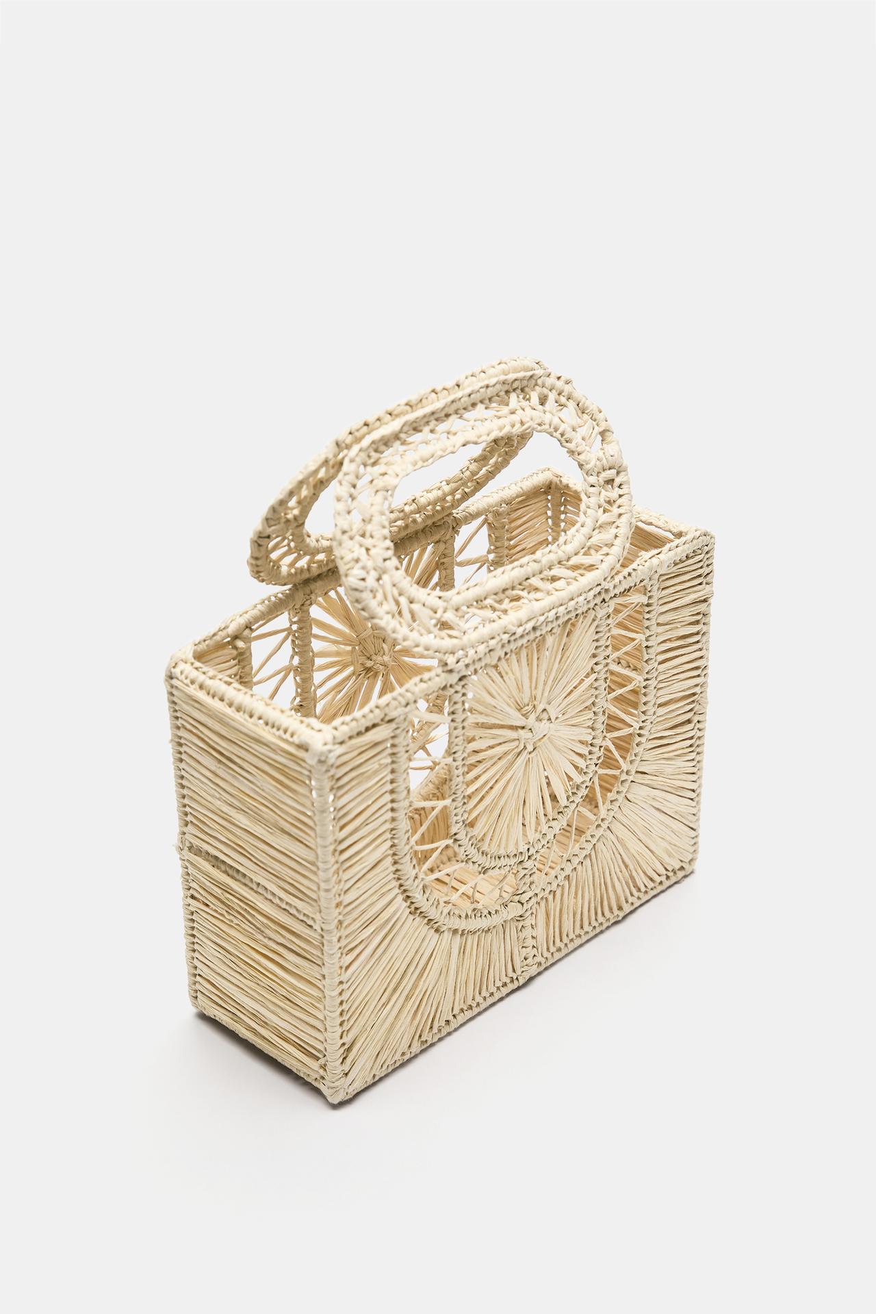 Square handbag — Beige