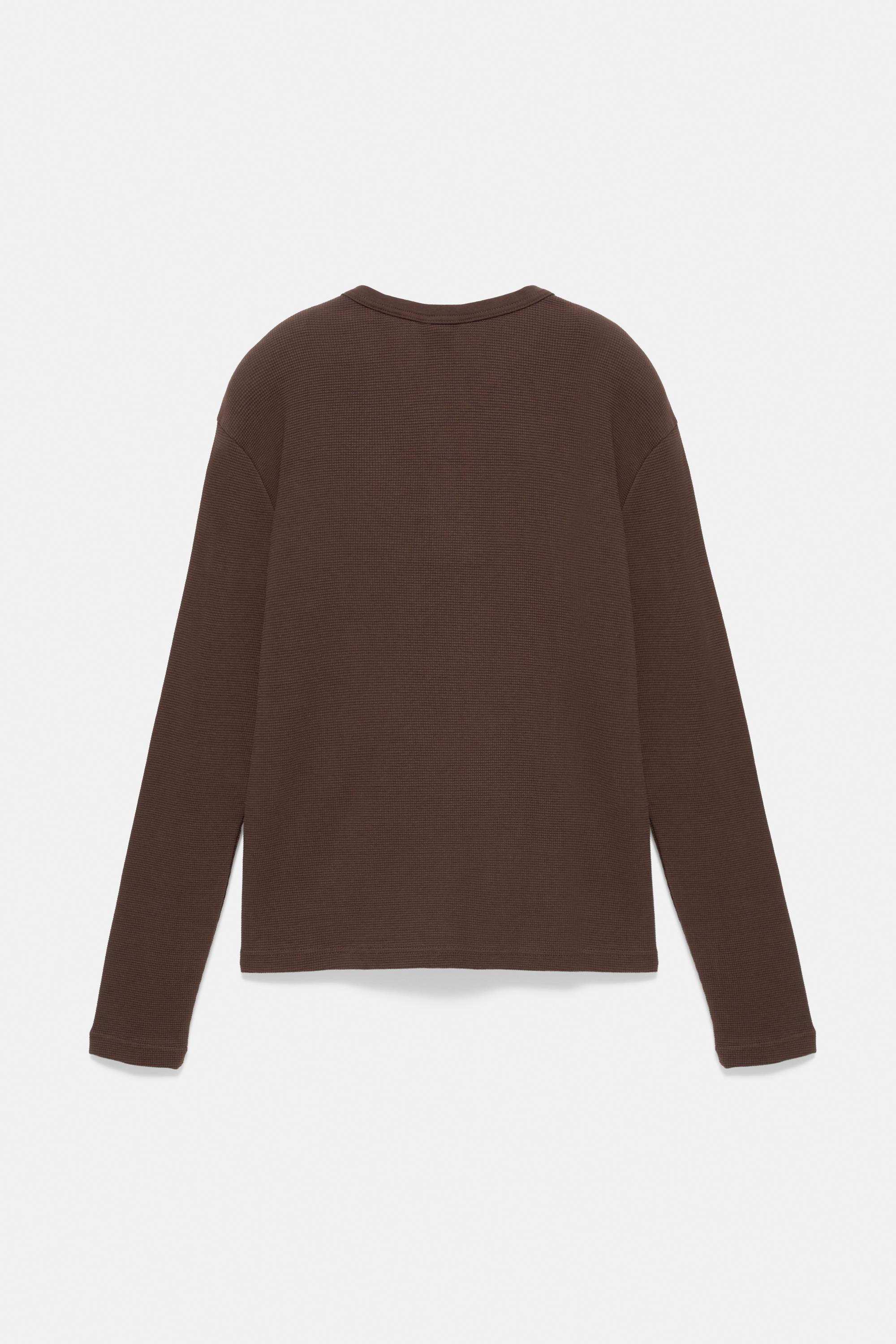 Waffle-knit long sleeve T-shirt — Brown