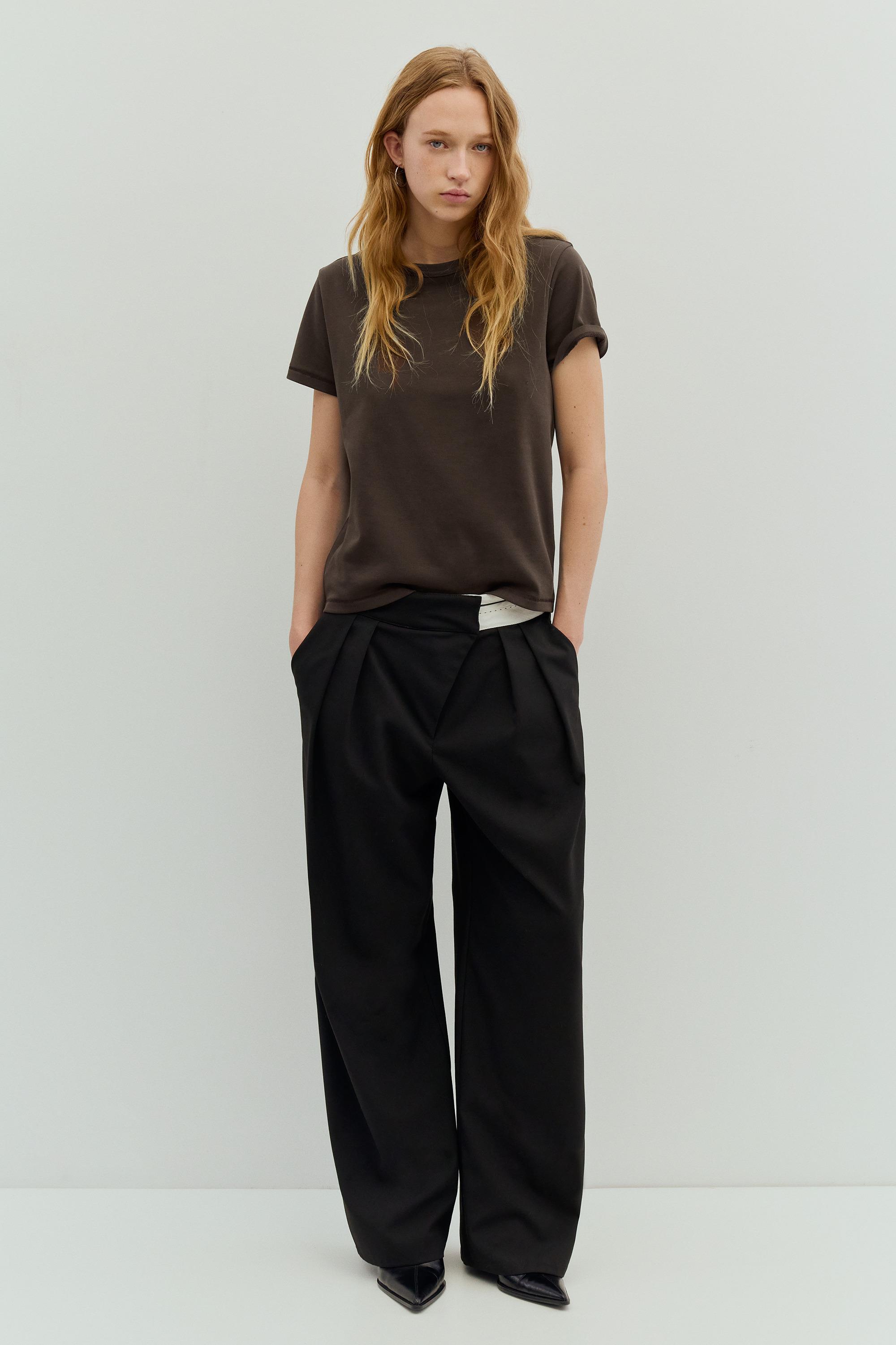Basic short sleeve T-shirt — Brown