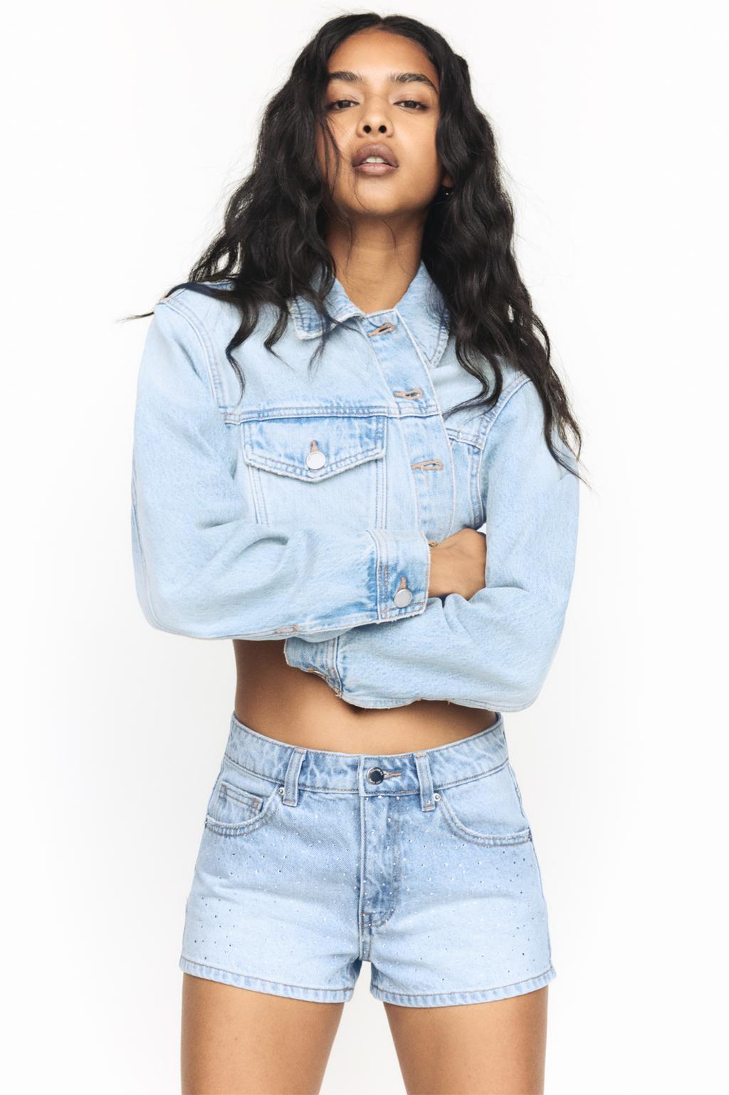 Shorts di jeans con brillanti PULL&BEAR