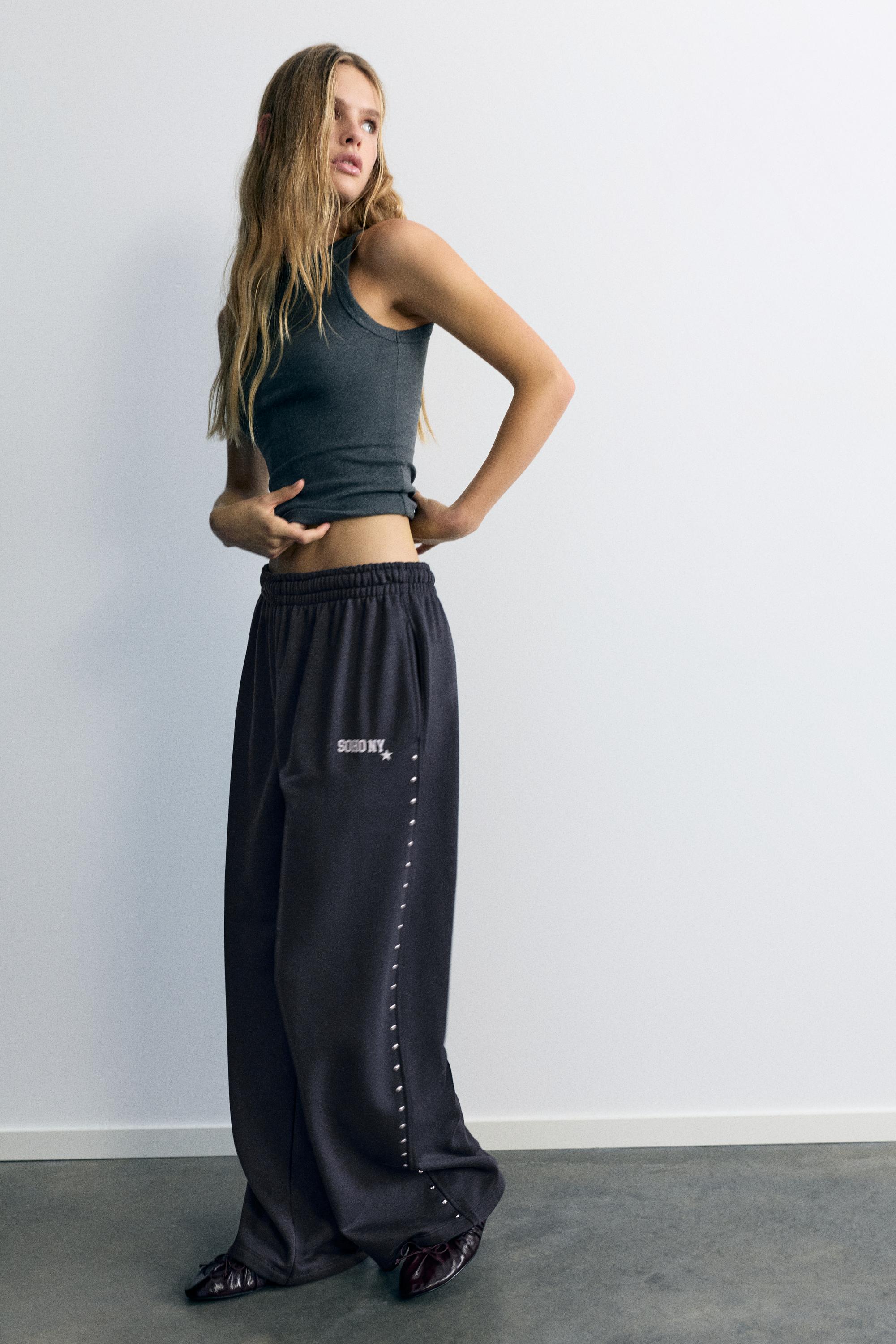 Studded joggers — Dark grey