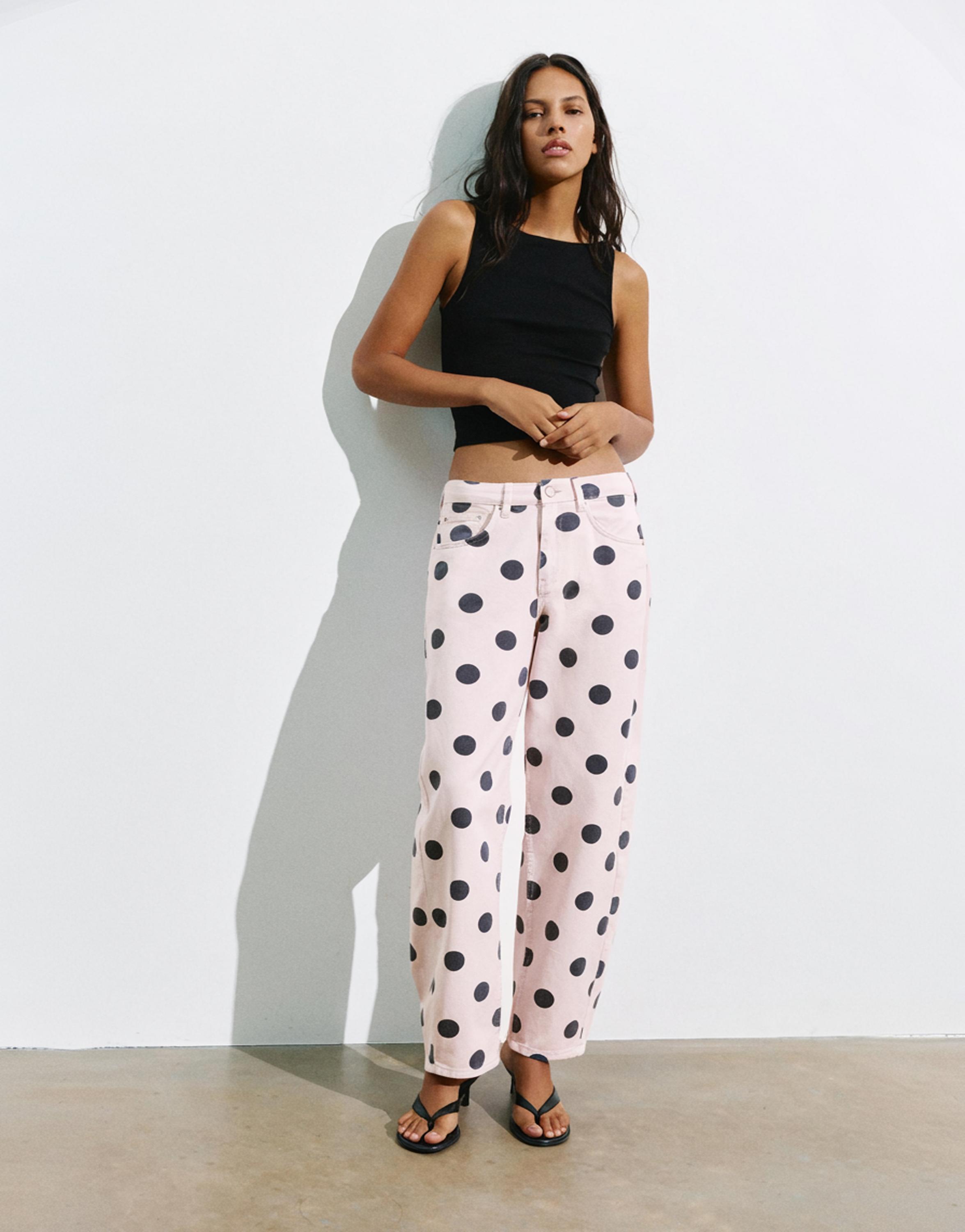 Polka dot barrel jeans — Pink