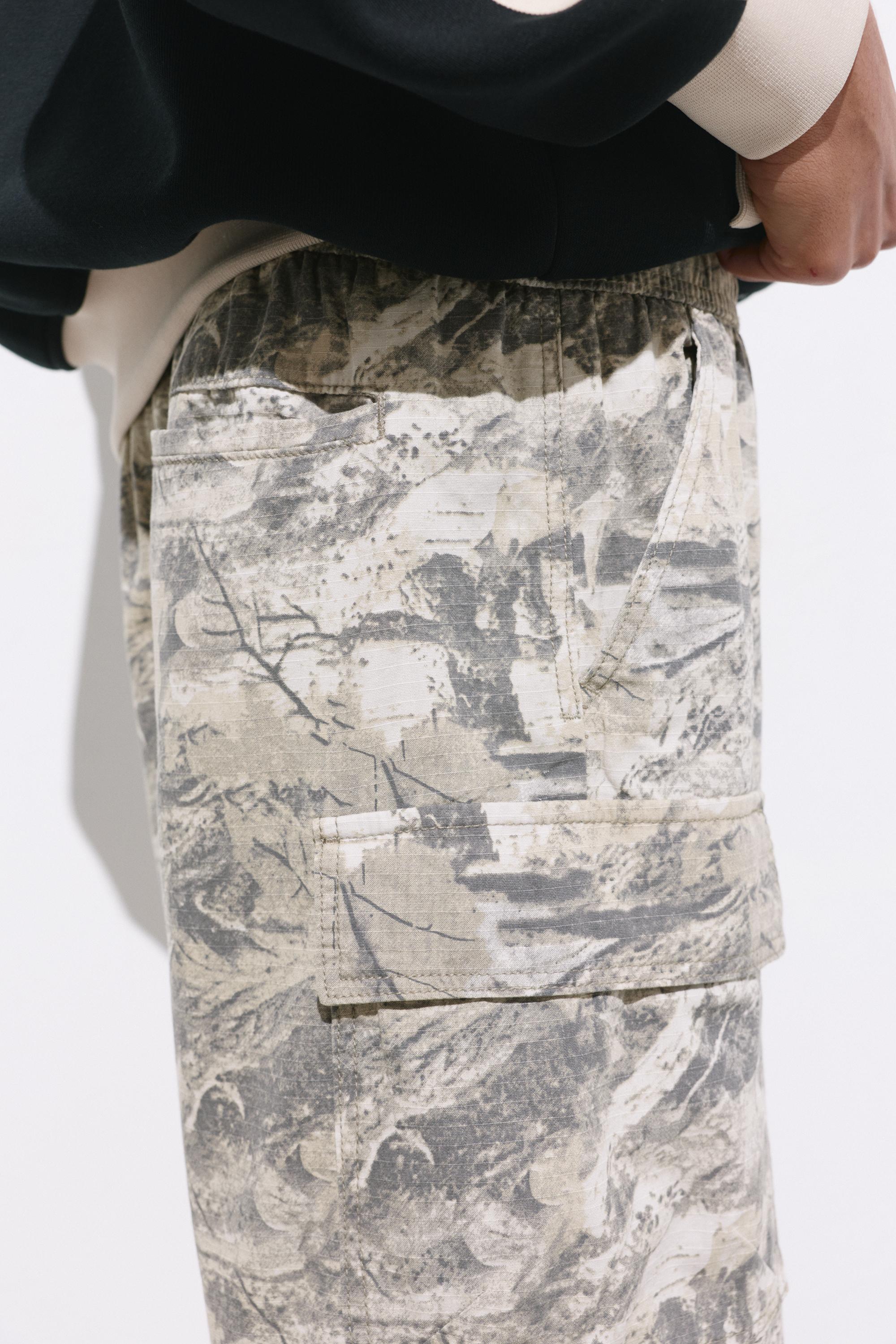 Ripstop cargo Bermuda shorts — Sand/Khaki