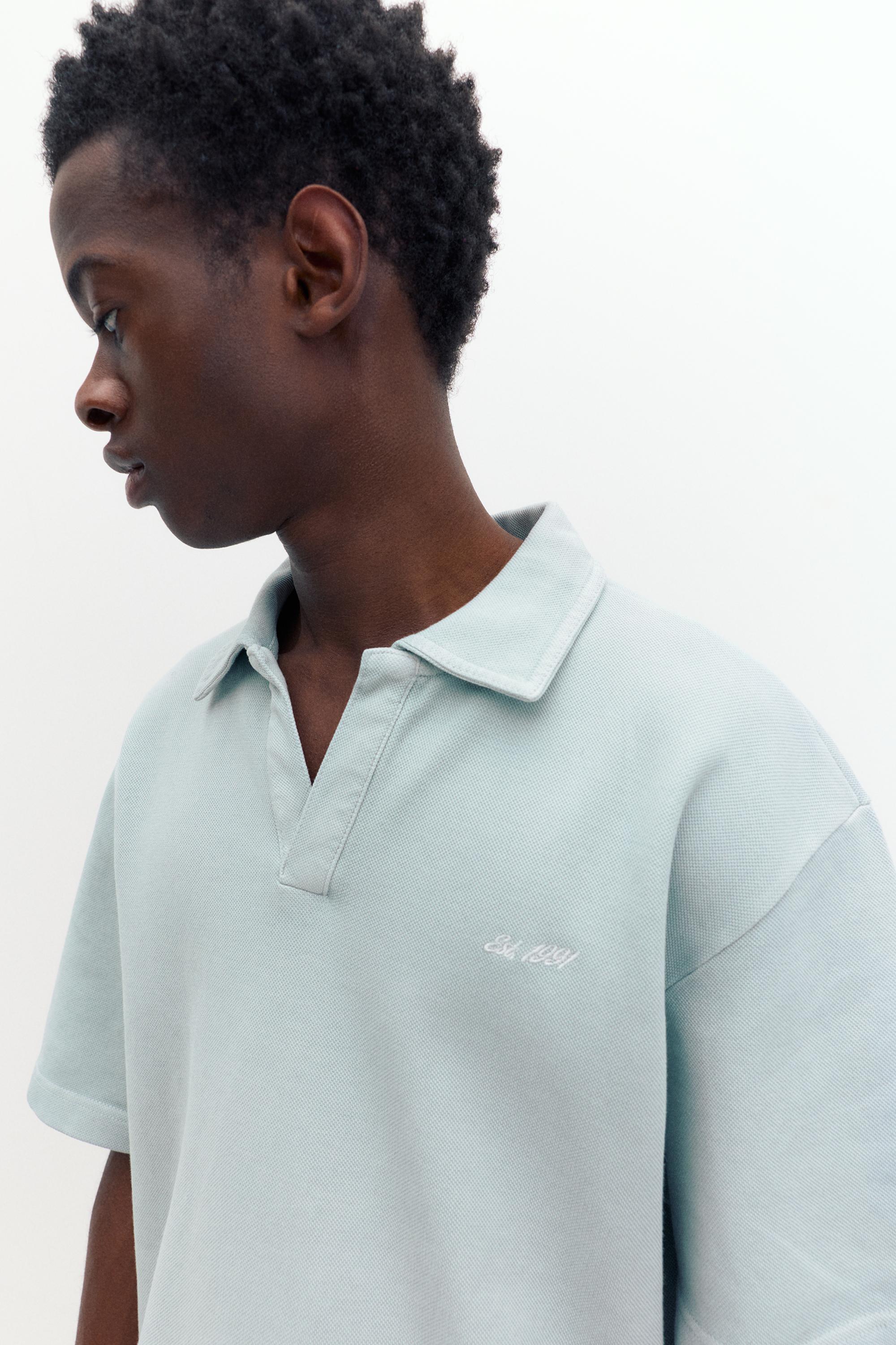 Short sleeve piqué polo shirt — Bluish grey