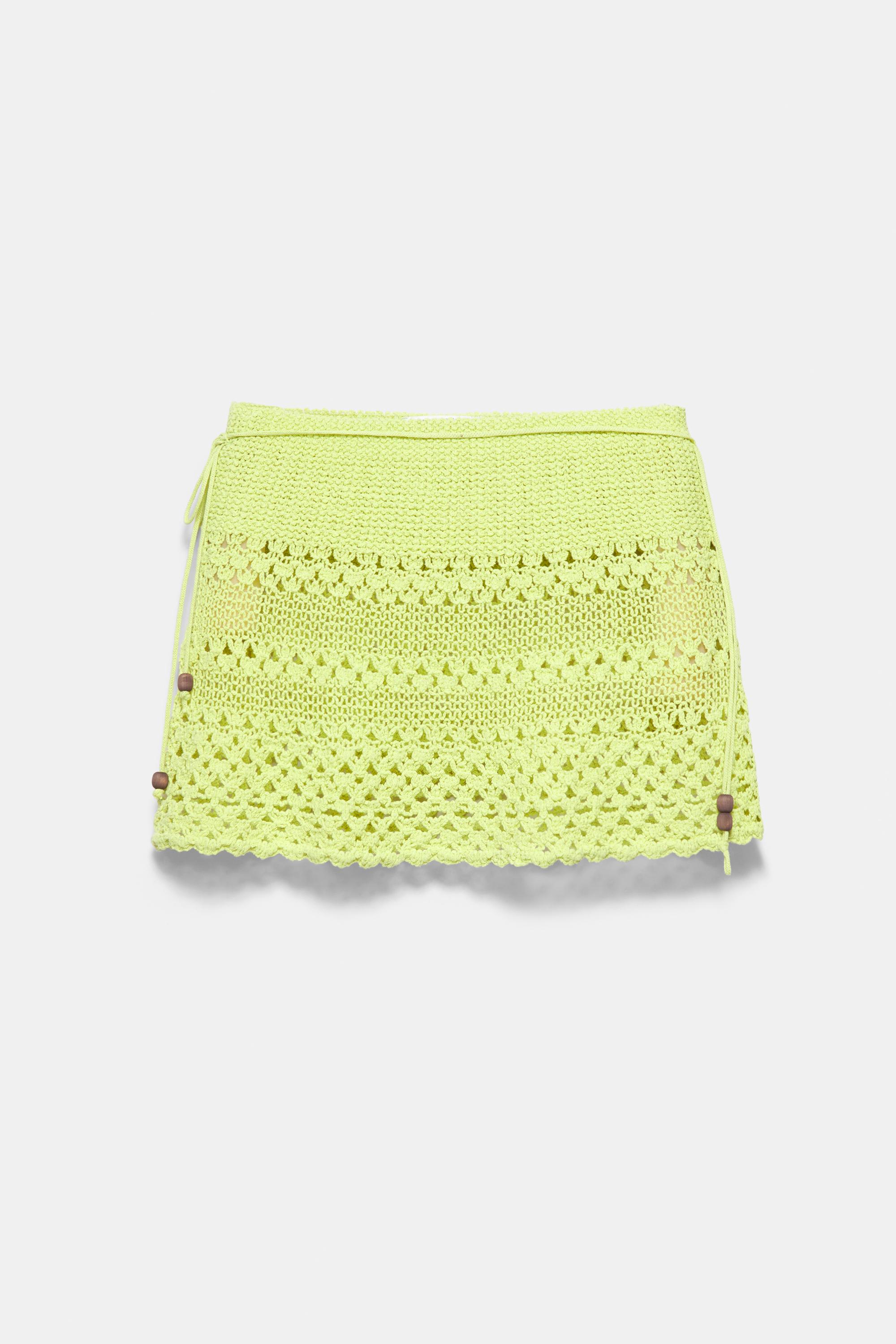 Crochet mini skirt — Lime