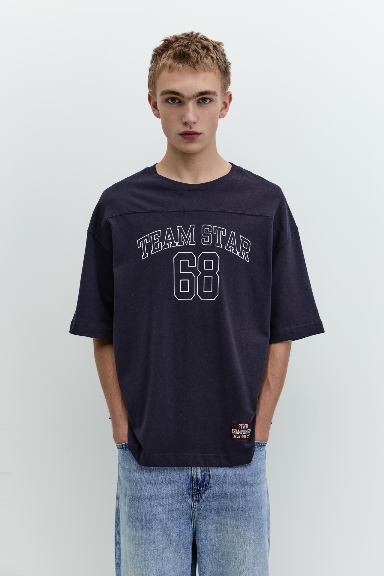STWD number graphic T-shirt — Navy