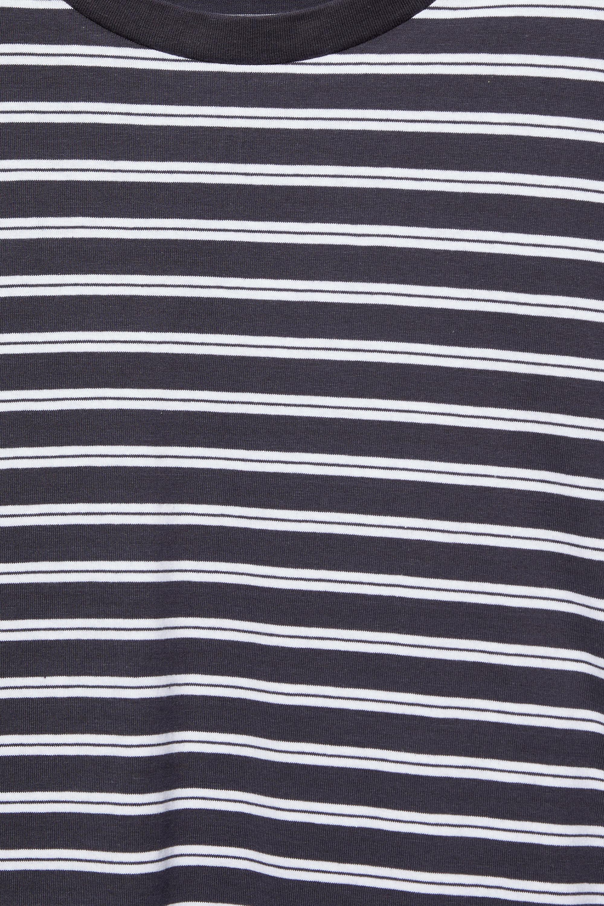 Boxy-fit long sleeve T-shirt — Striped