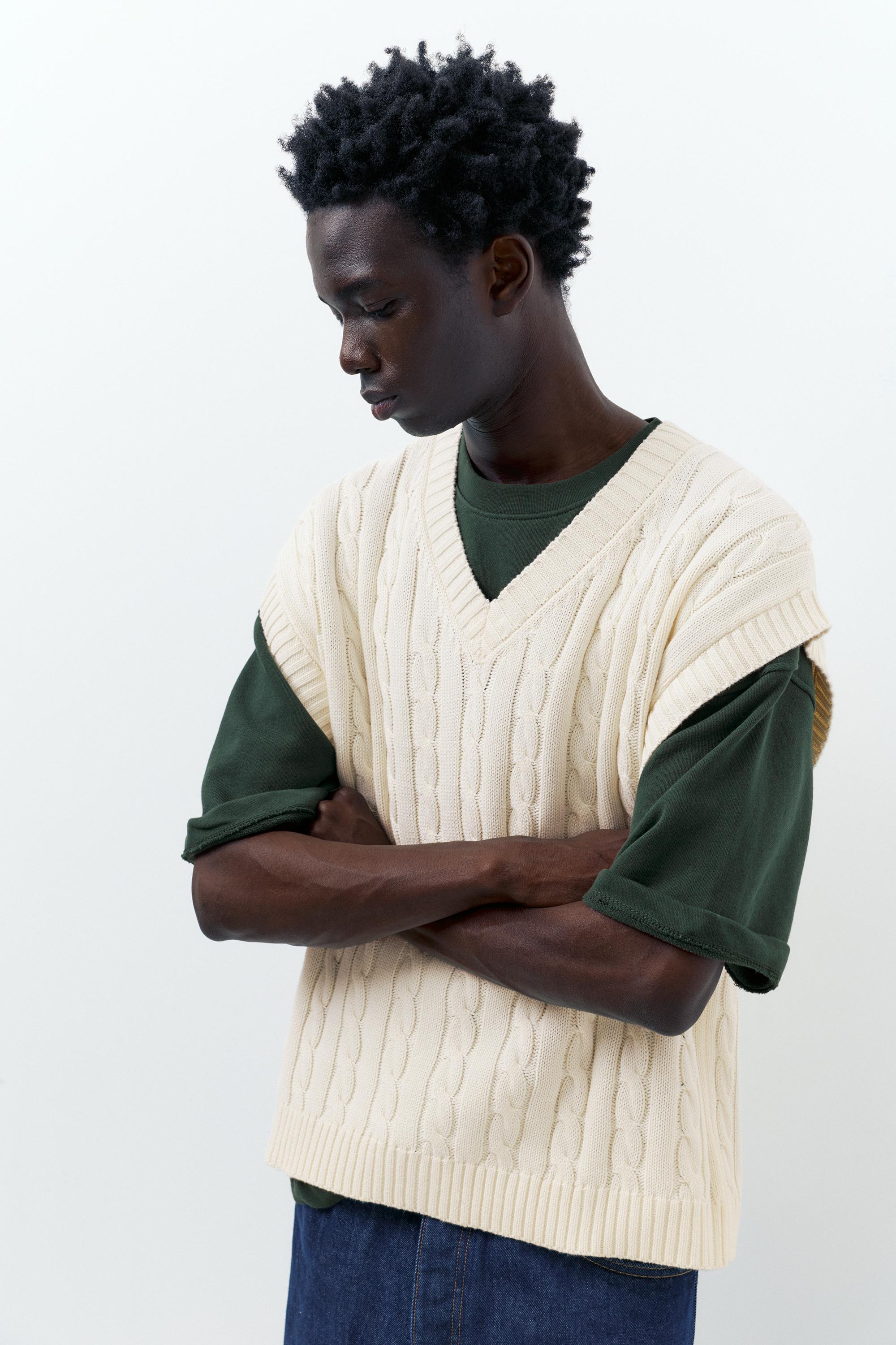 Cable-knit vest — Off white