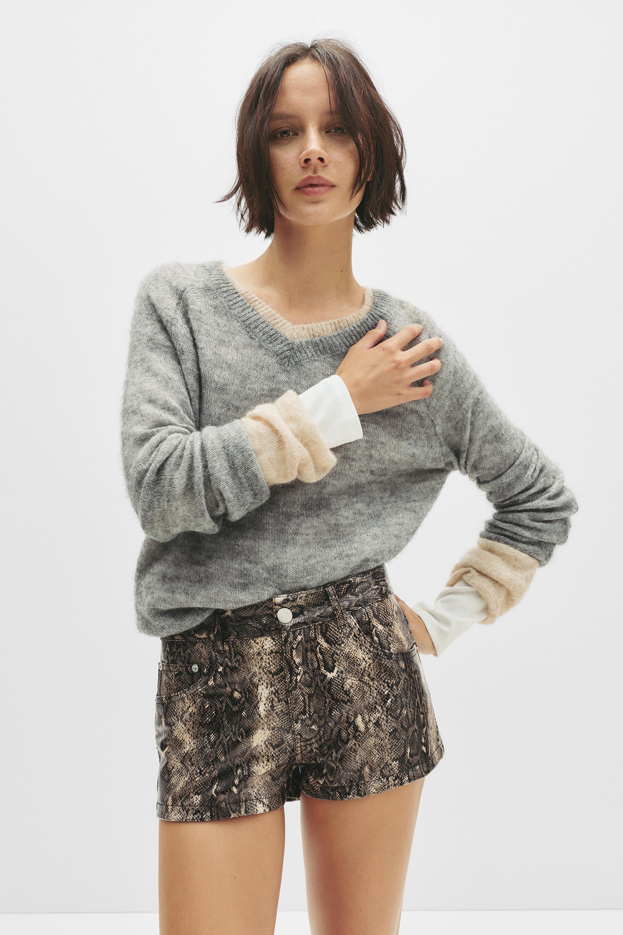 Leather effect snakeskin print shorts - PULL&BEAR