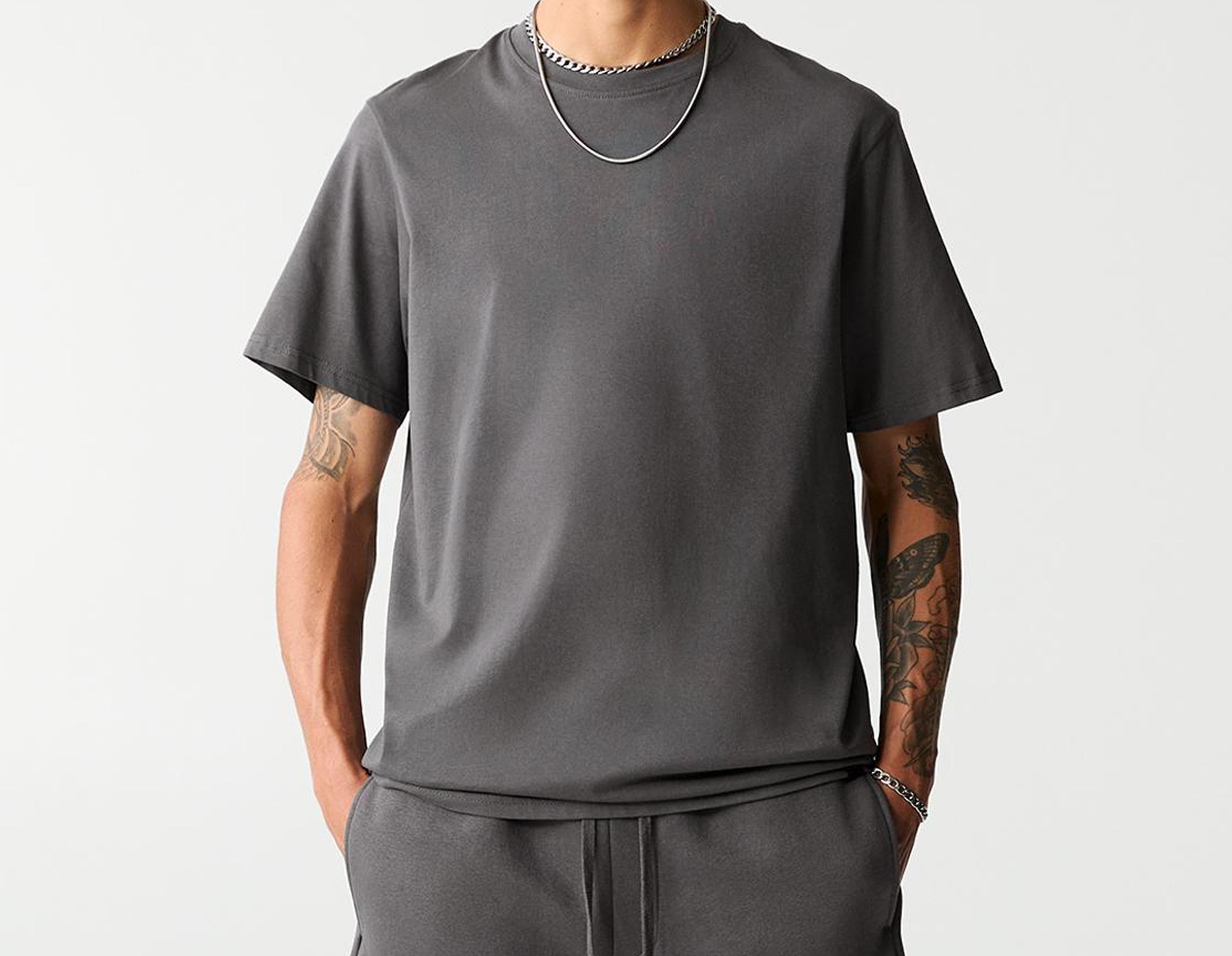 Bermuda jogger ve tişört paketi - Görsel 79