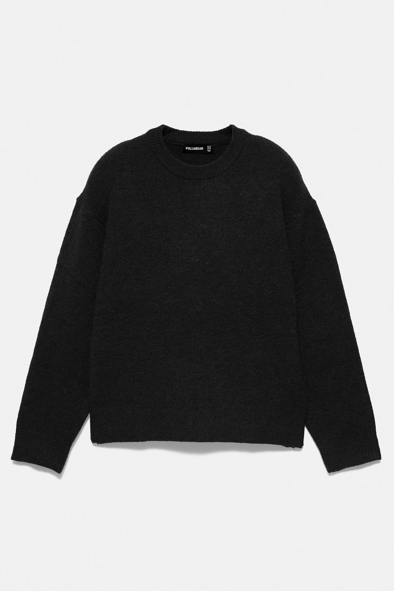 Basic round neck jumper — Black