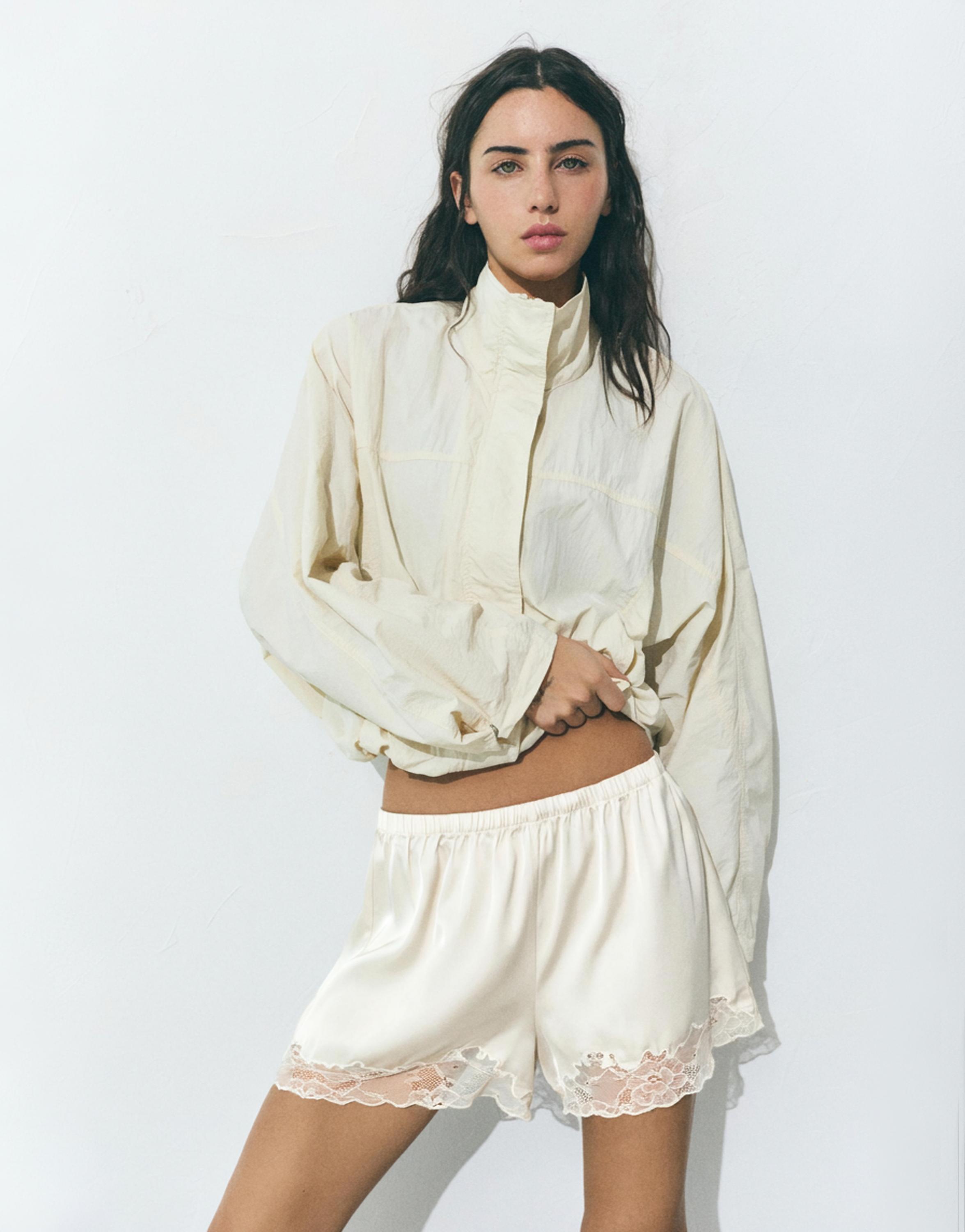 Satin lace cami shorts — Ecru