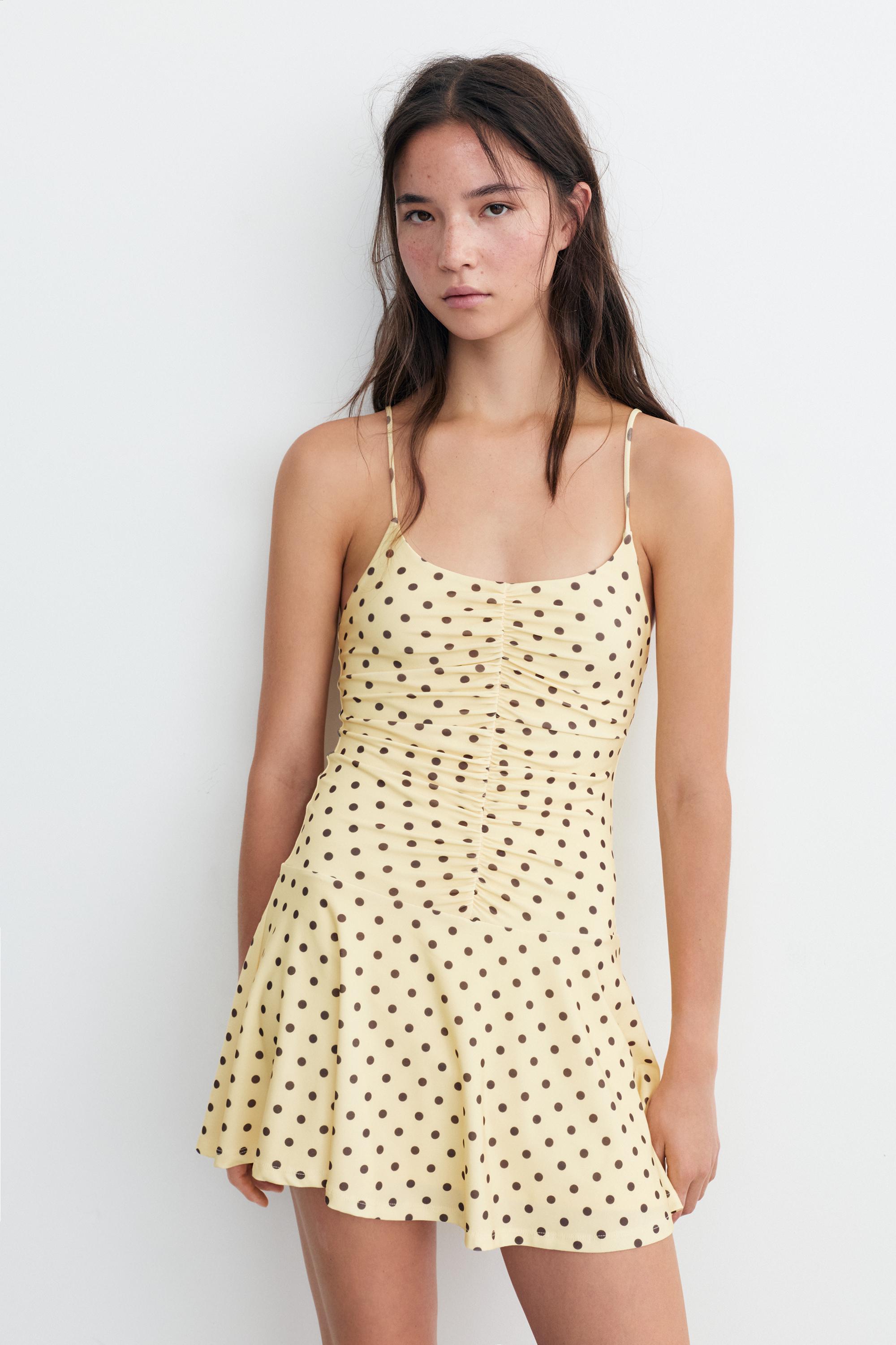 Short strappy gathered dress — Yellow