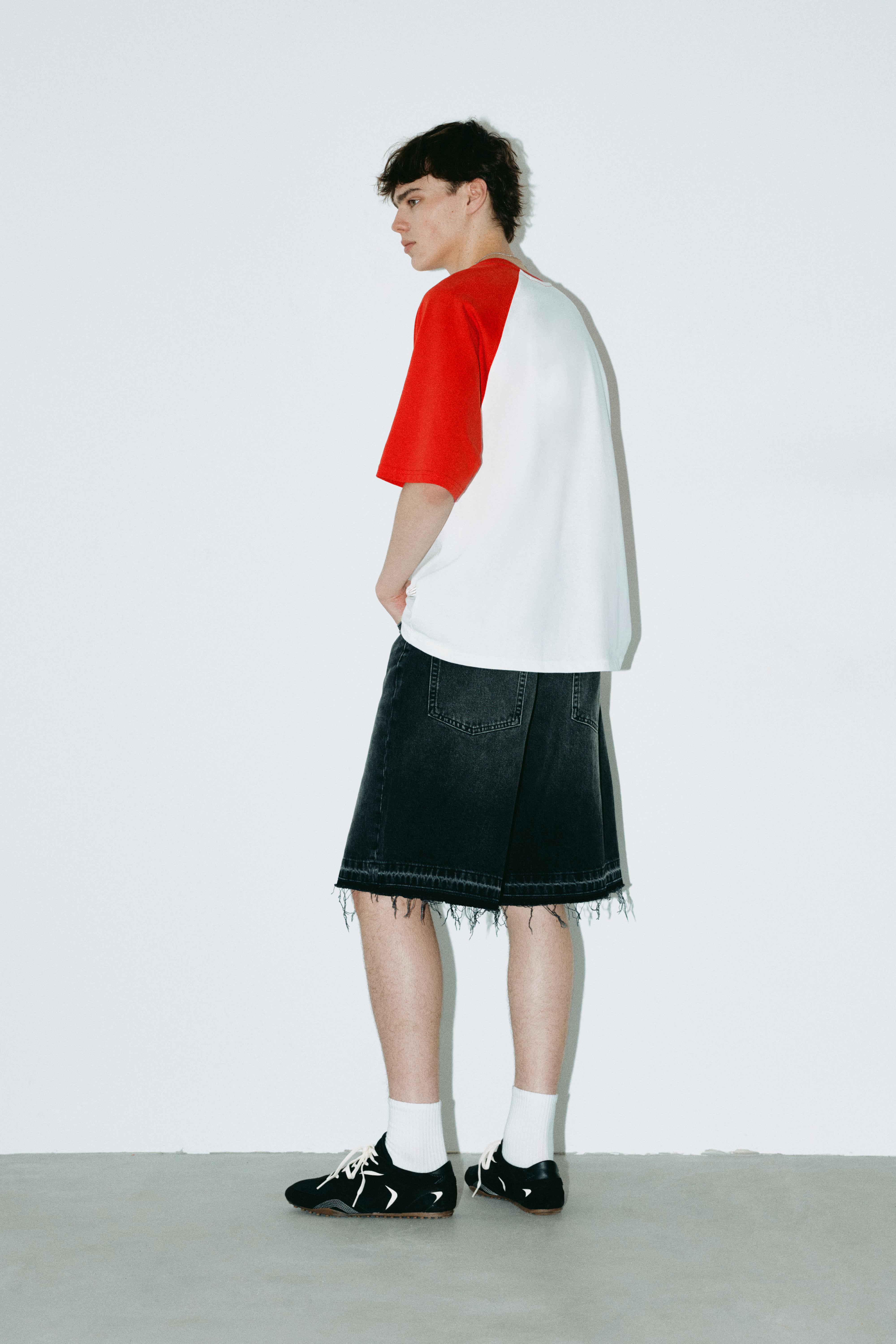 One Piece T-shirt — Reddish