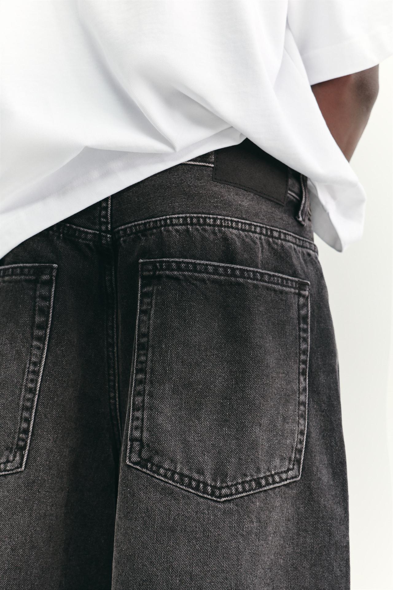 Frayed hem skater Bermuda shorts — Faded black